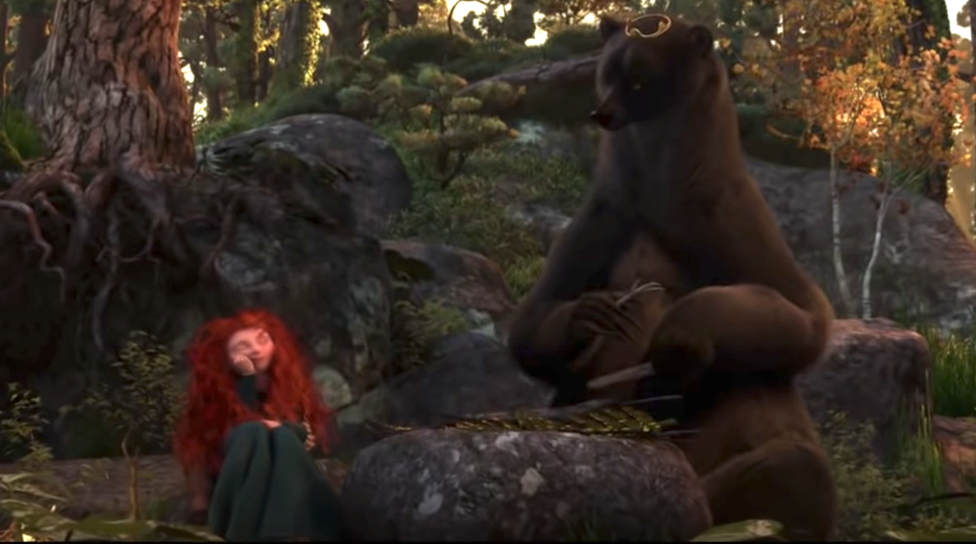 梅里达和熊一起在树林里闲逛
