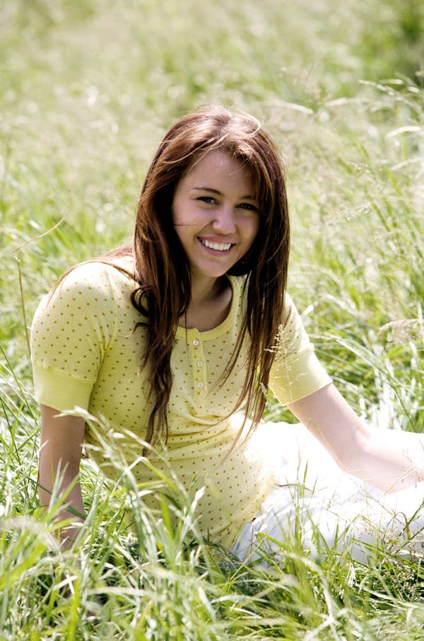 Cận cảnh Miley Cyrus