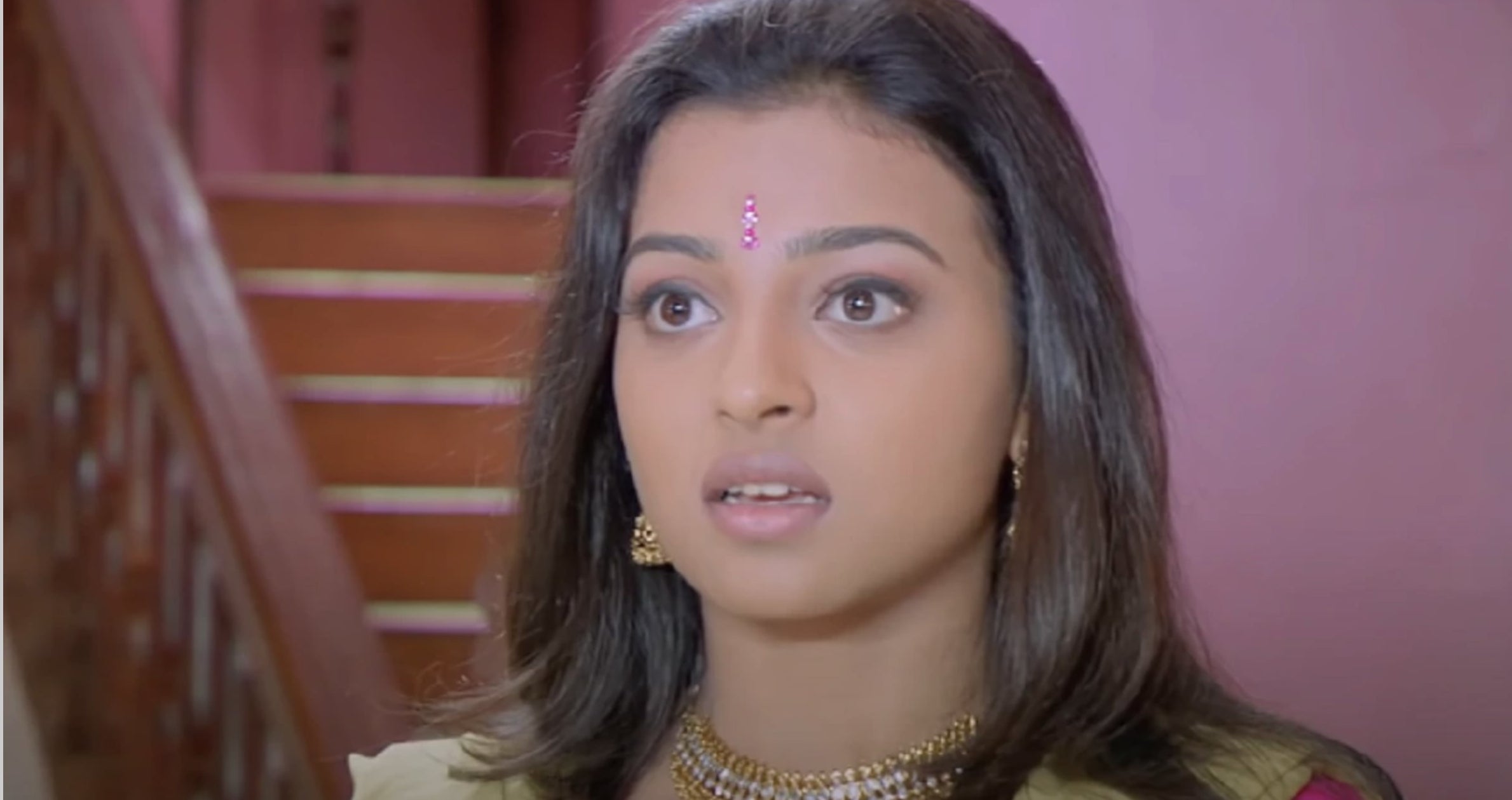 A very young Radhika Apte in a still from Vaah! Life Ho Toh Aisi!