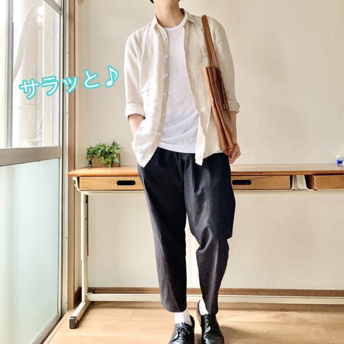 UNIQLO(ユニクロ)のおすすめ夏トップス「プレミアムリネンシャツ(長袖)」涼しいコーデを紹介