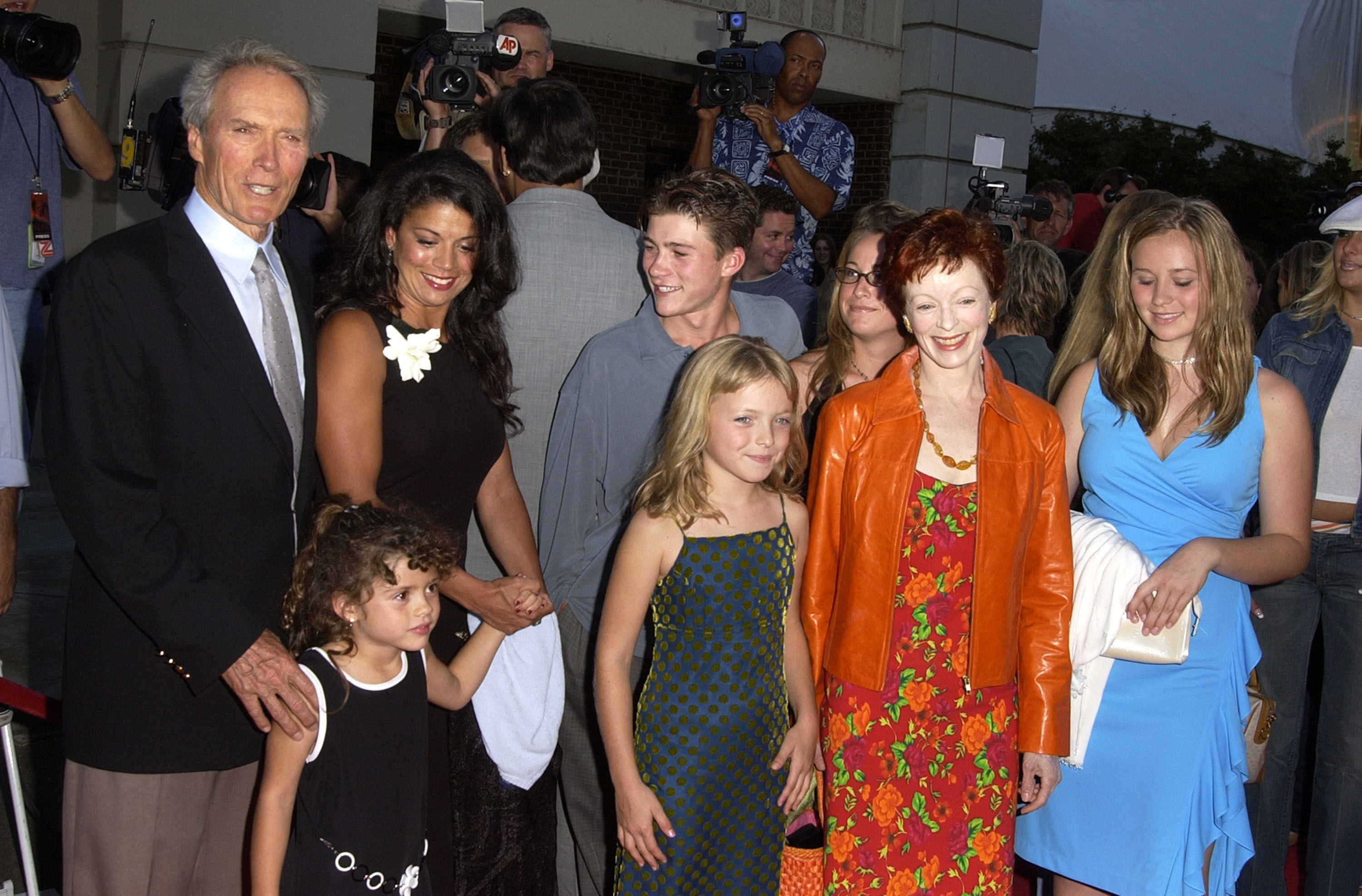 Clint Eastwood, wife Dina, Frances Fisher &amp;amp; children Scott, Kathryn, Francesca &amp;amp; Morgan