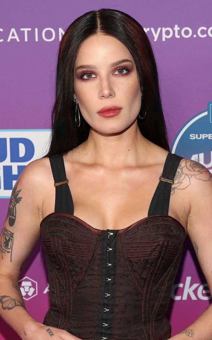 cận cảnh Halsey