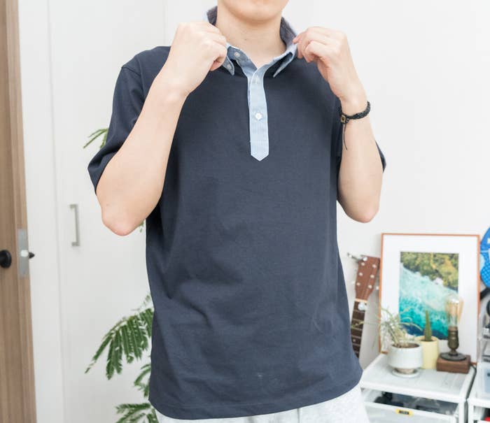 UNIQLO(ユニクロ )のおすすめメンズトップス「エアリズム フハク襟ポロシャツ(半袖)」夏のコーデをご紹介
