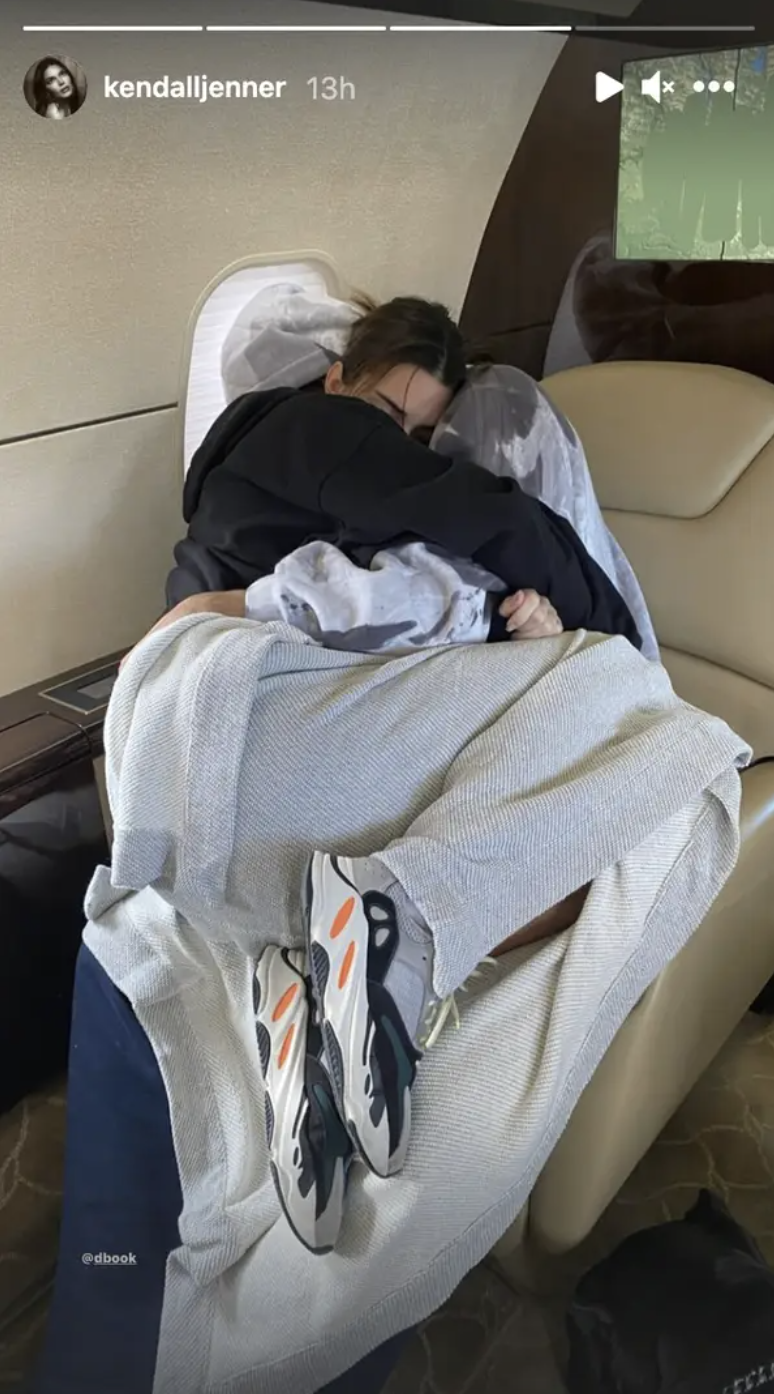 Kendall and Devin cuddling in her Instagram story