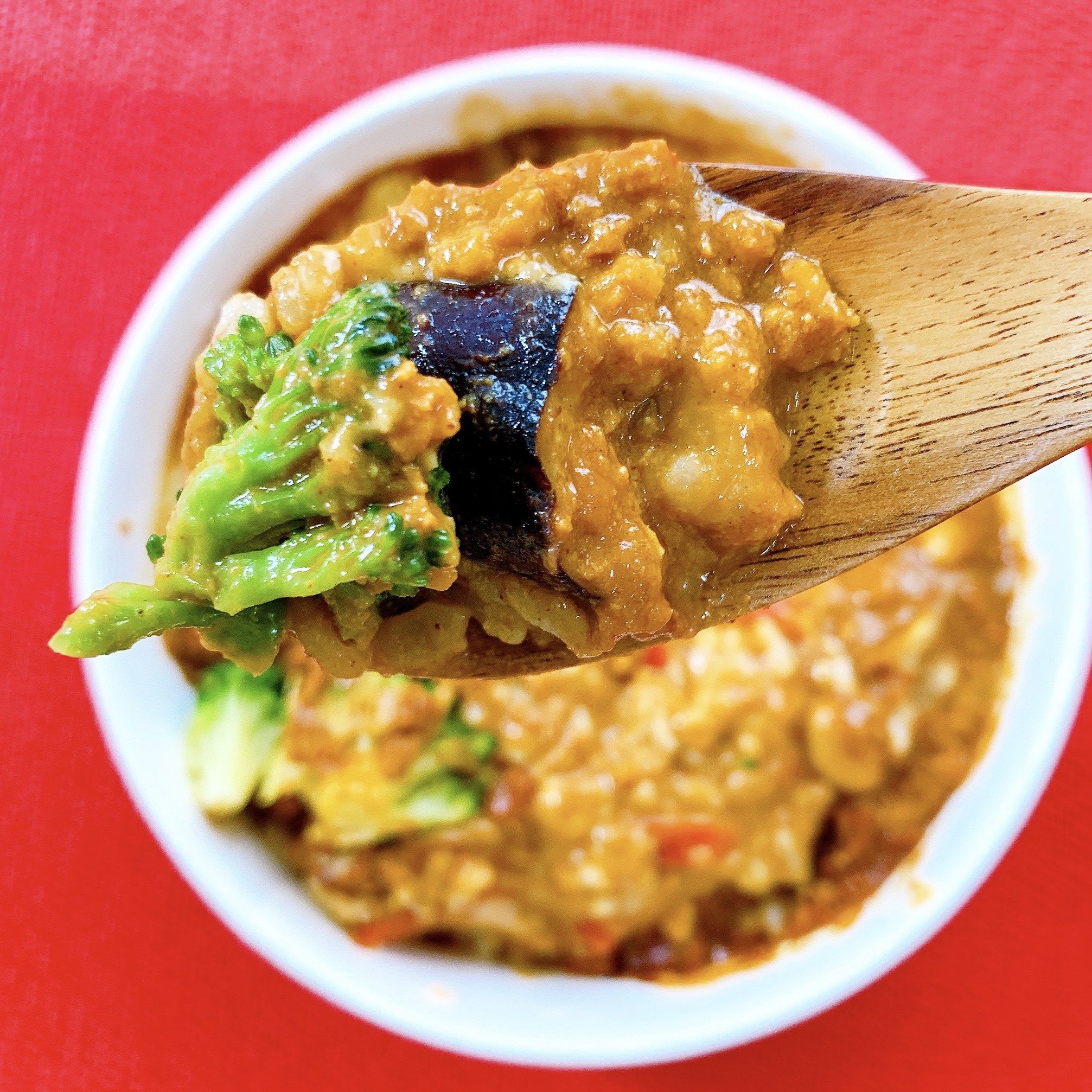 LAWSON（ローソン）のおすすめ冷凍食品「3種チーズのキーマカレー」