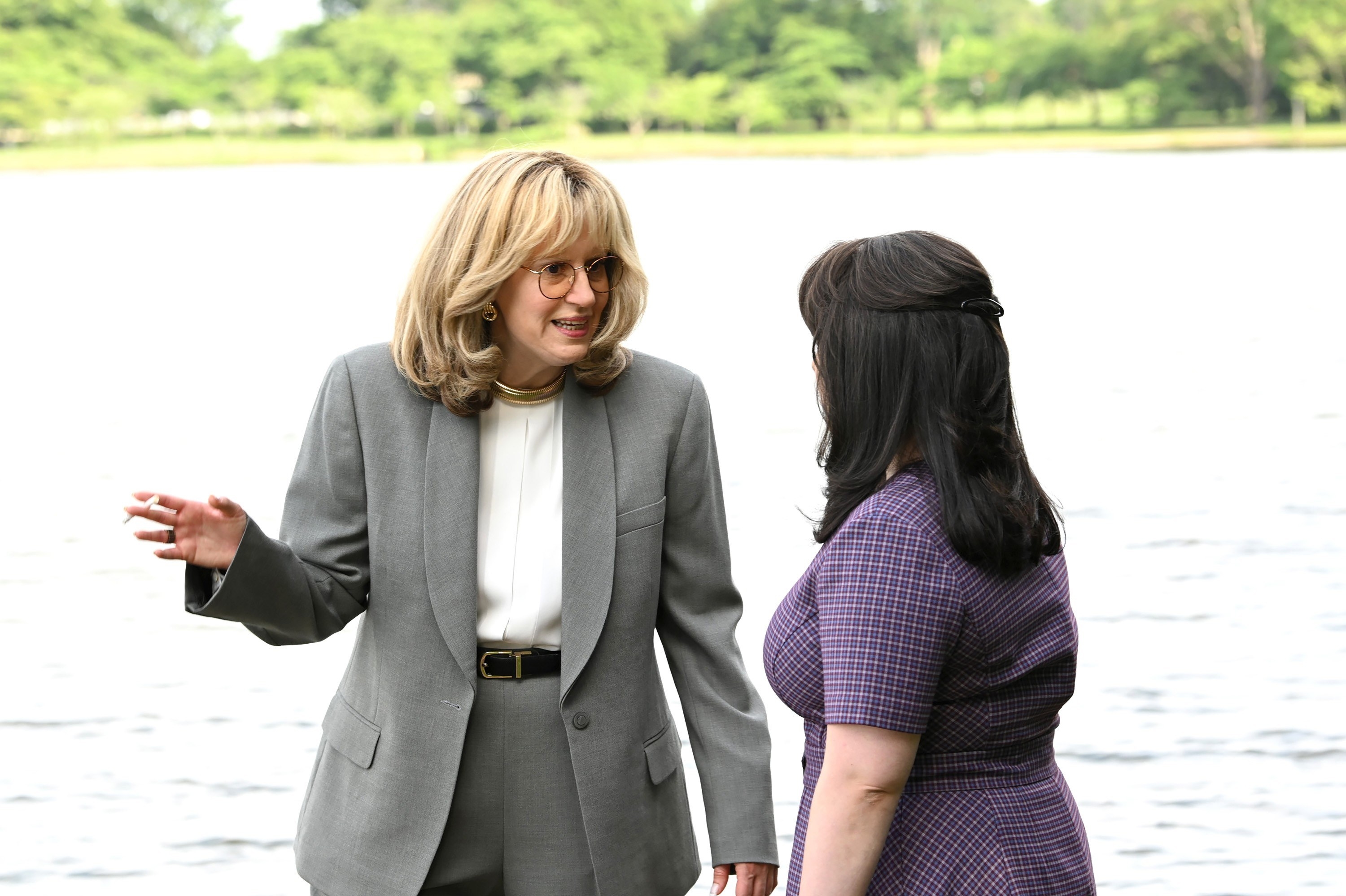 Sarah Paulson and Beanie Feldstein in "Impeachment: American Crime Story"