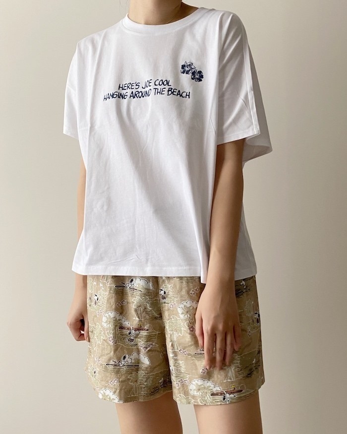 ★UNIQLO（ユニクロ）の楽ちんレディースファッション「ピーナッツ × レインスプーナー UT グラフィックTシャツ（半袖・ボクシーフィット）」スヌーピーとコラボしたかわいいTシャツ