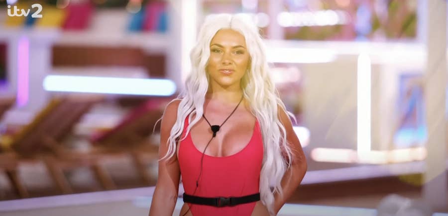 Love Island's Paige Thorne looks amazing as she dances in her