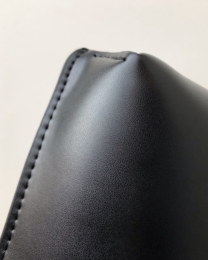 みぽ UNIQLO 3XL出品中 】 ミニ財布 （ チョコ ） - 財布