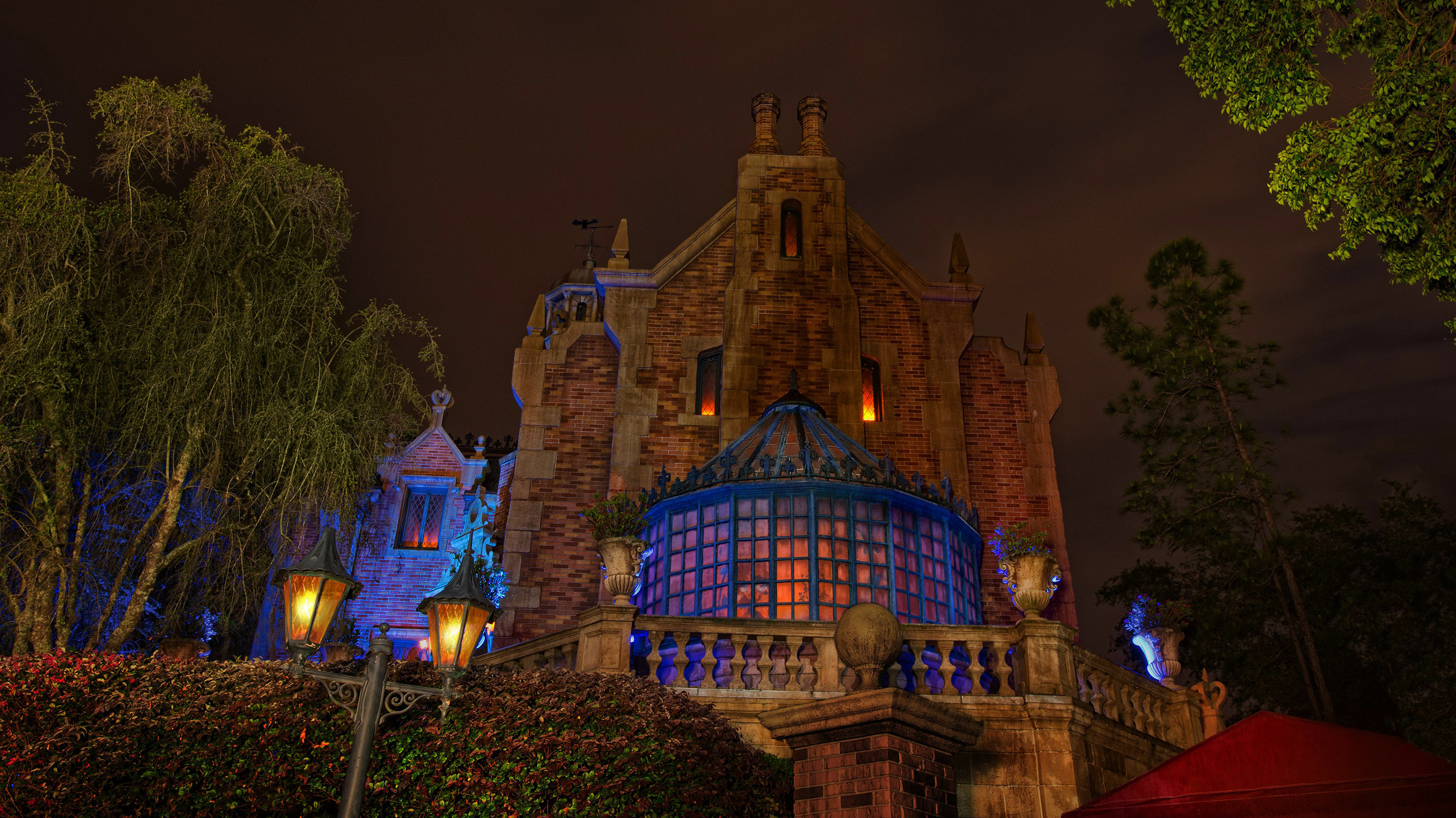 Haunted Mansion at Magic Kingdom at night
