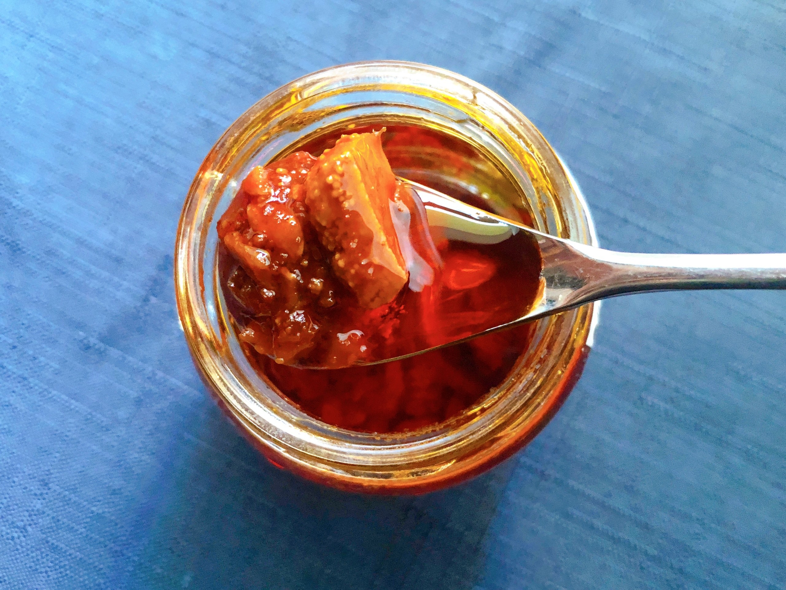 KALDI（カルディ）で見つけたご飯のお供「かねふく 食べるラー油明太子」旨辛でオススメ