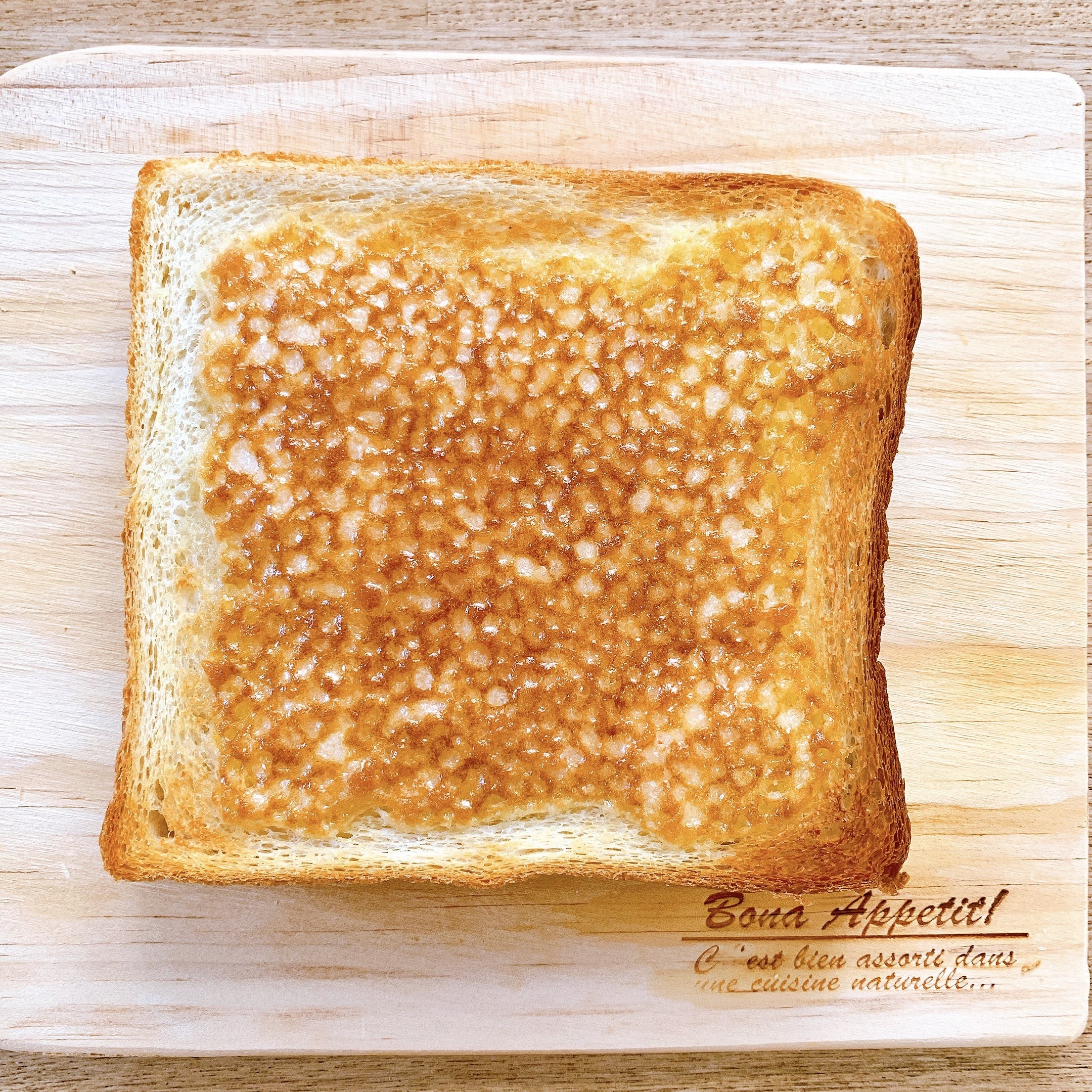 KALDI(カルディ)のおすすめ食品「ぬって焼いたらメロンパン」ほんとにメロンパンになる