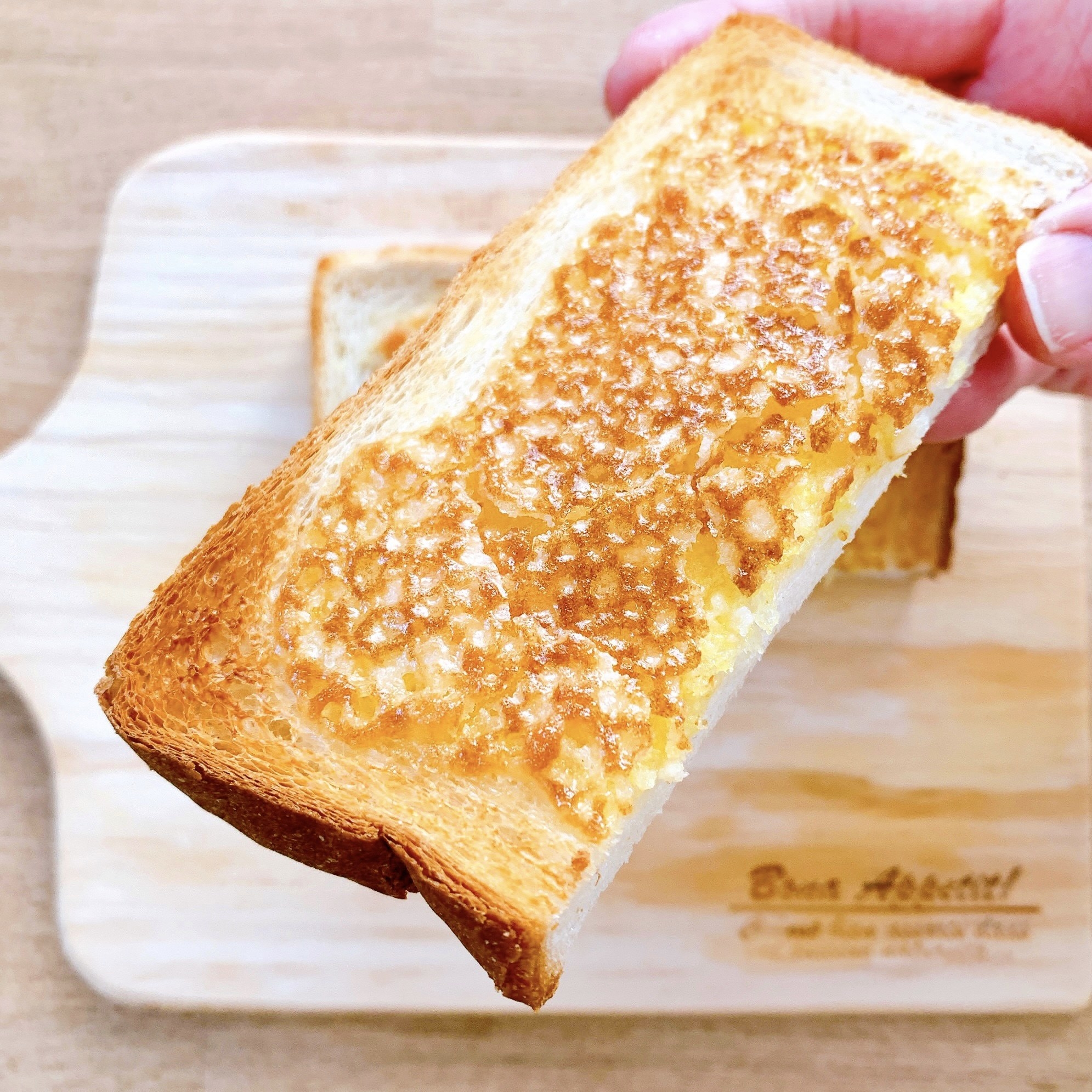 KALDI(カルディ)のおすすめ食品「ぬって焼いたらメロンパン」ほんとにメロンパンになる