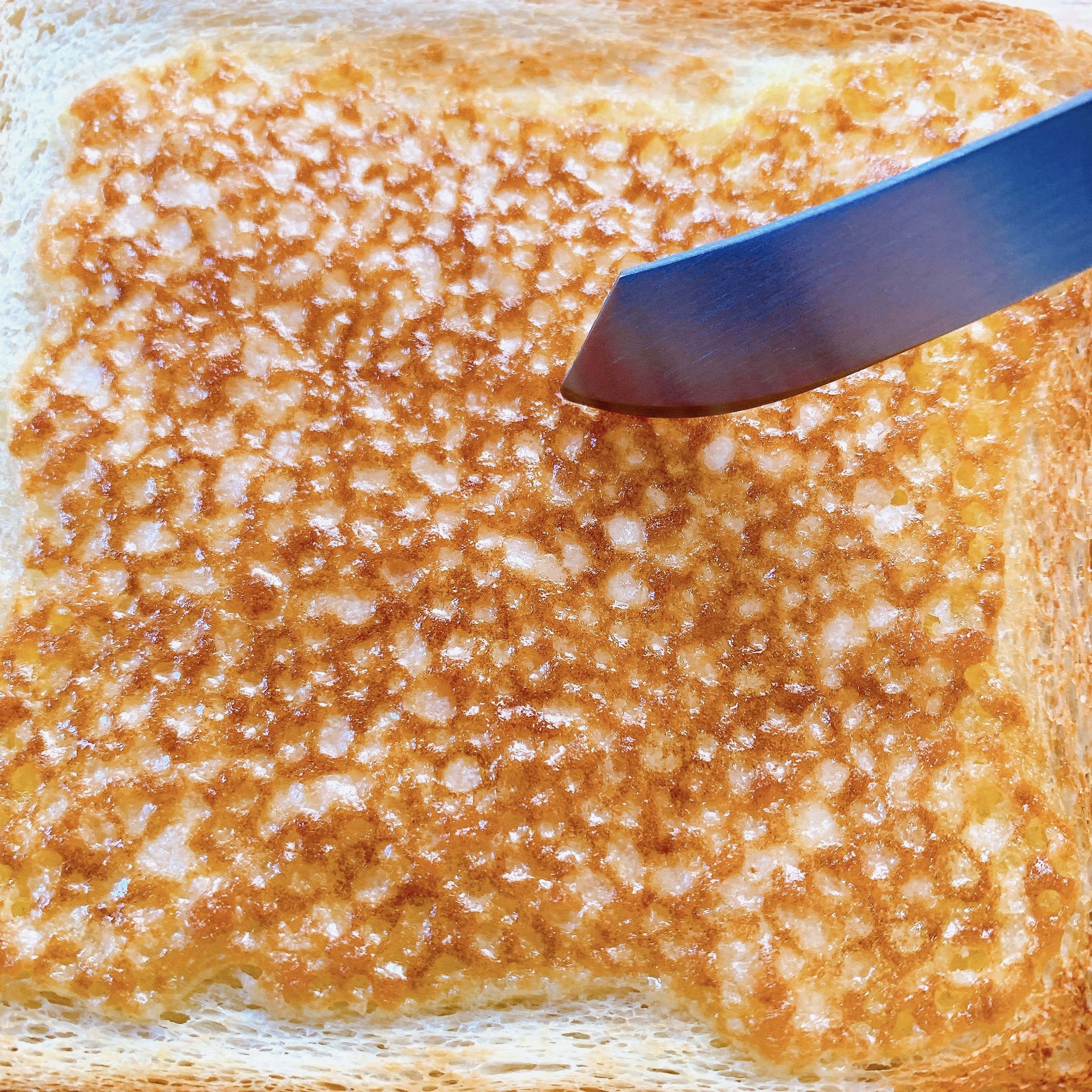 KALDI(カルディ)のおすすめ食品「ぬって焼いたらメロンパン」ほんとにメロンパンになる