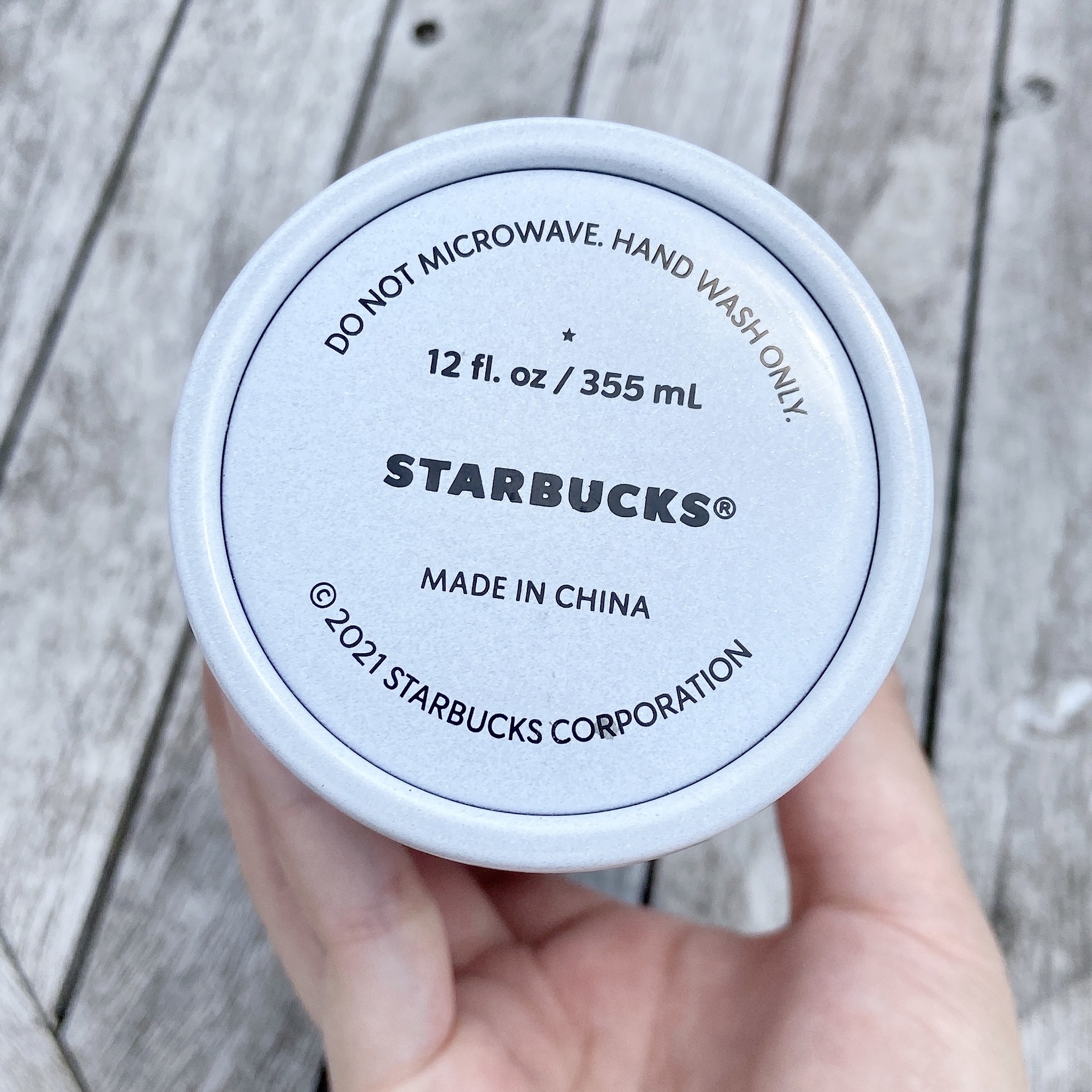 一目惚れして即買いした♡スタバの「限定タンブラー」がどこから