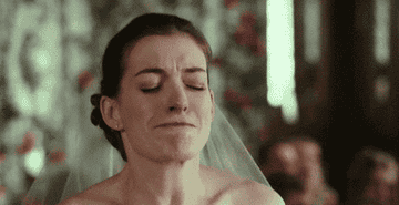 anne hathaway as a bride freaking out in bride wars