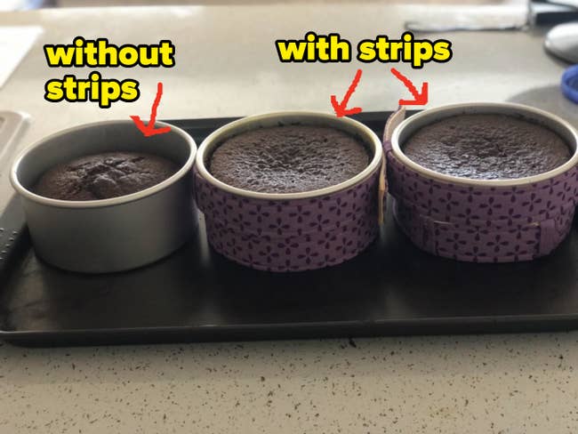 A reviewer showing cakes rising much better with the strips than without