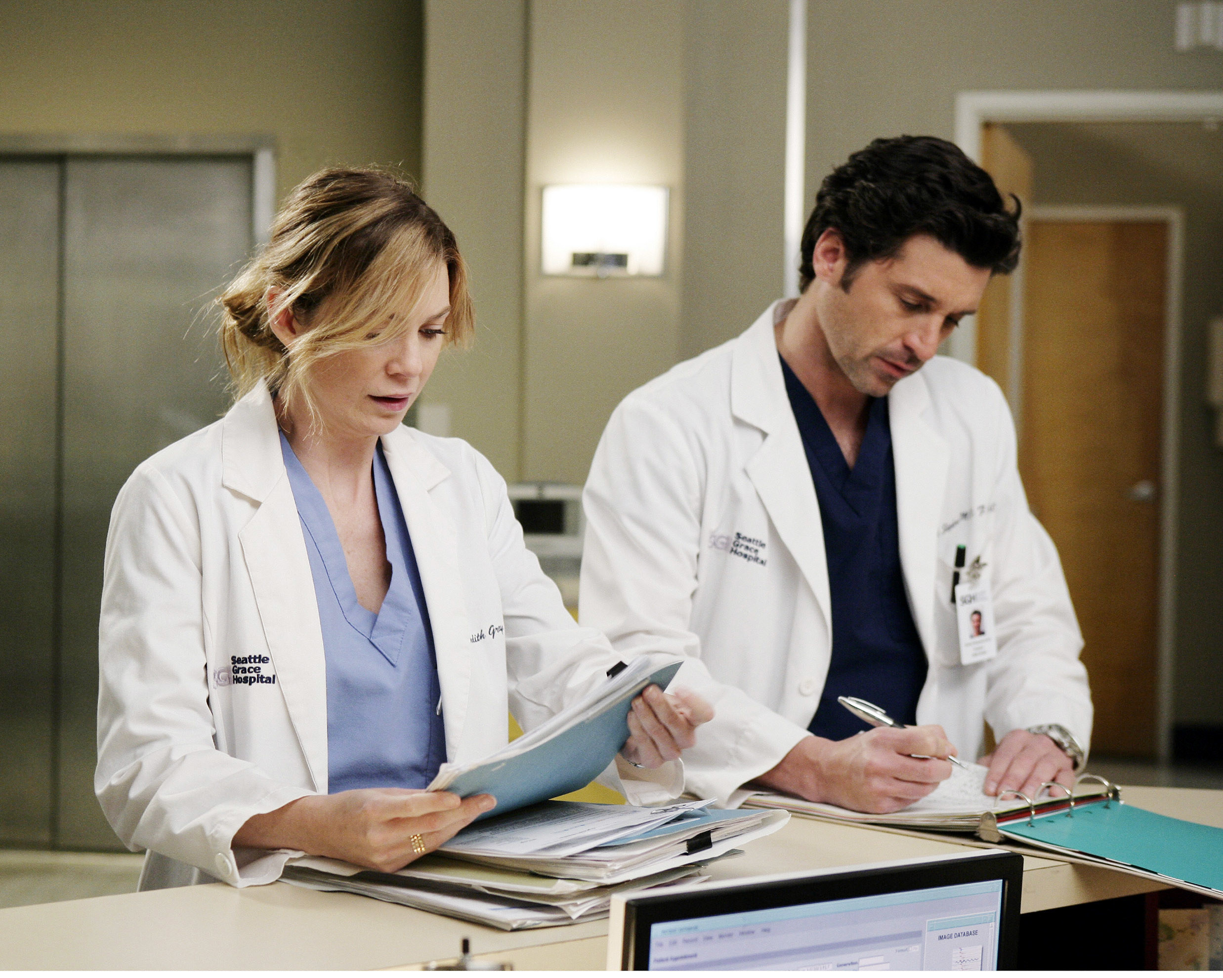Meredith and Derek talking and working in a hospital in &quot;Grey&#x27;s Anatomy&quot;