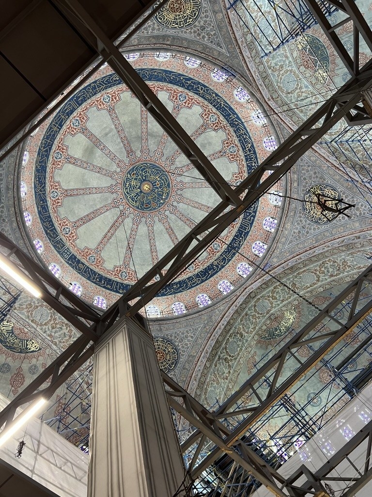 the ceiling of the blue mosque