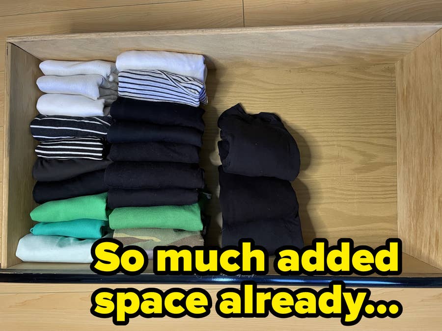 How To Organize Your Drawers According To A Professional