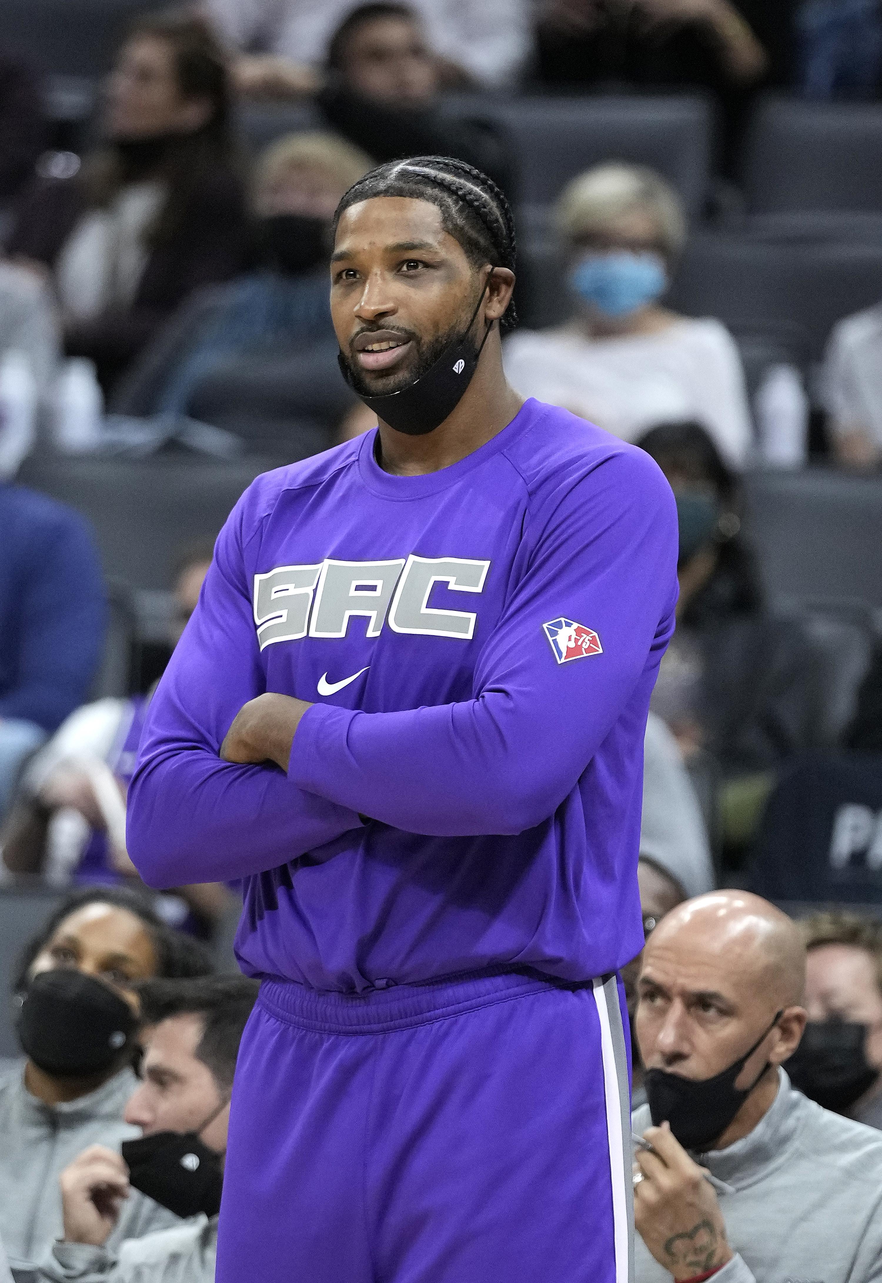 Tristan Thompson con el uniforme de su equipo de basquetbol