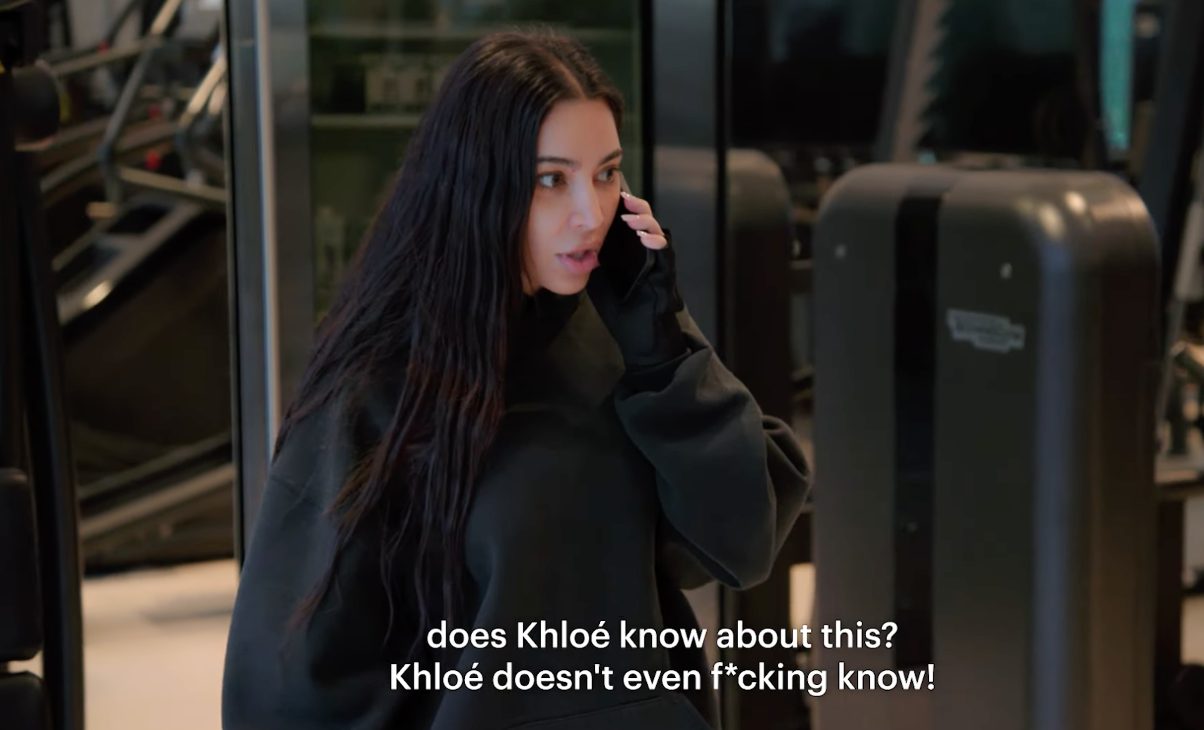 Kim Kardashian preguntando por su hermana, Khloé