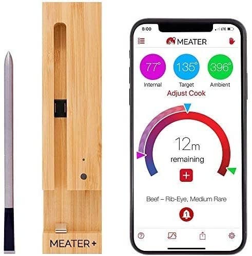 The thermometer and the app on a phone