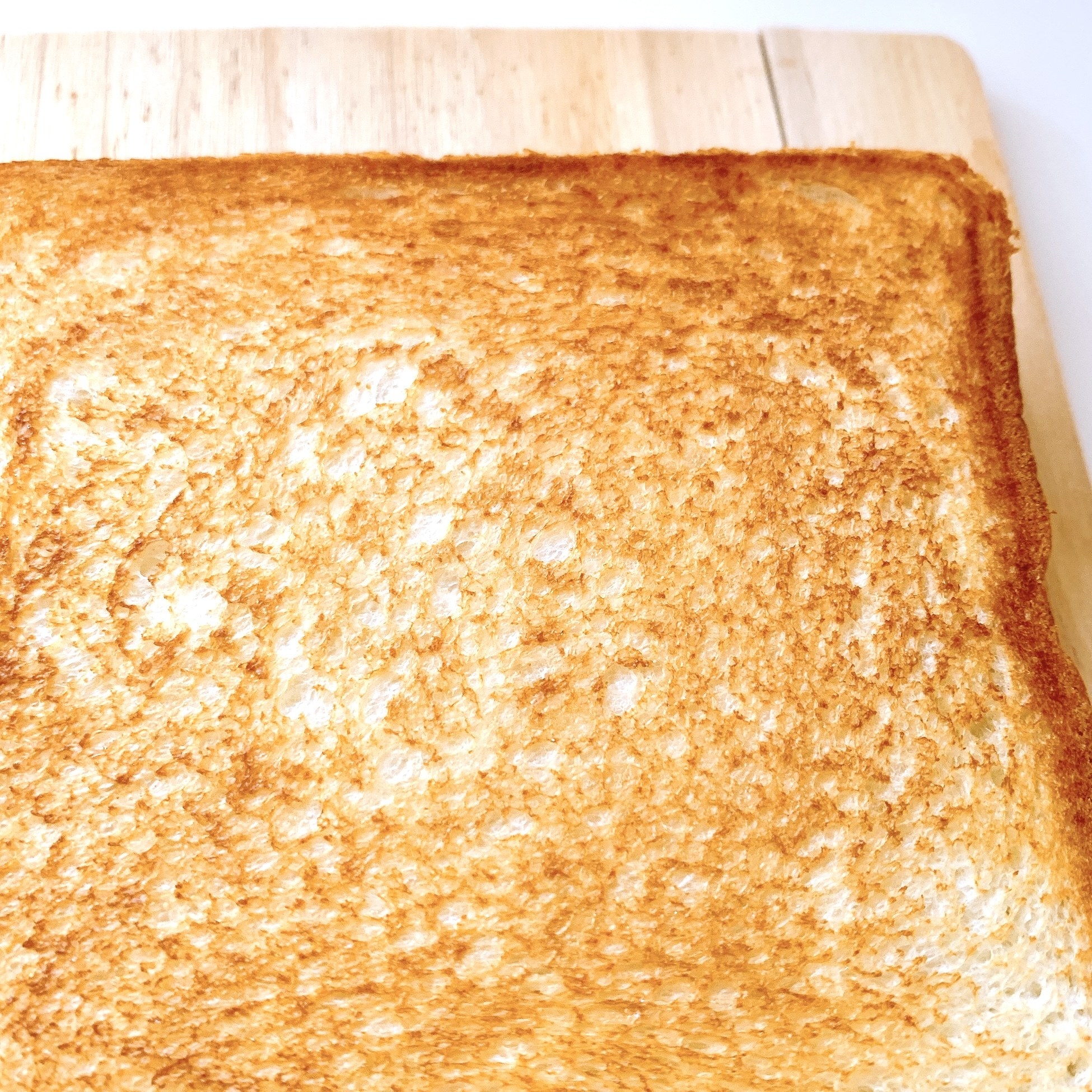 DAISO（ダイソー）のおすすめ便利グッズ「ホットサンドメーカー」コスパ良すぎでおいしいホットサンドが作れる