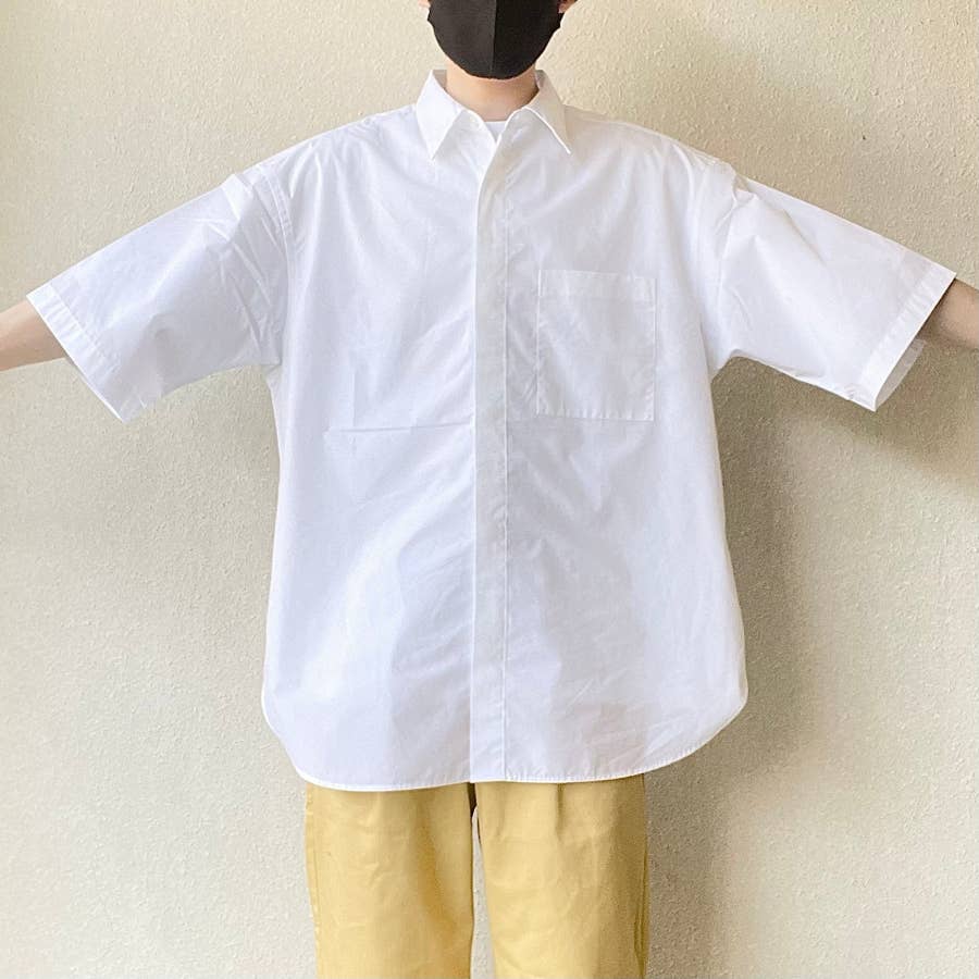 ついこればっか着ちゃう Guの 1690円シャツ ゆったりシルエットが快適すぎる