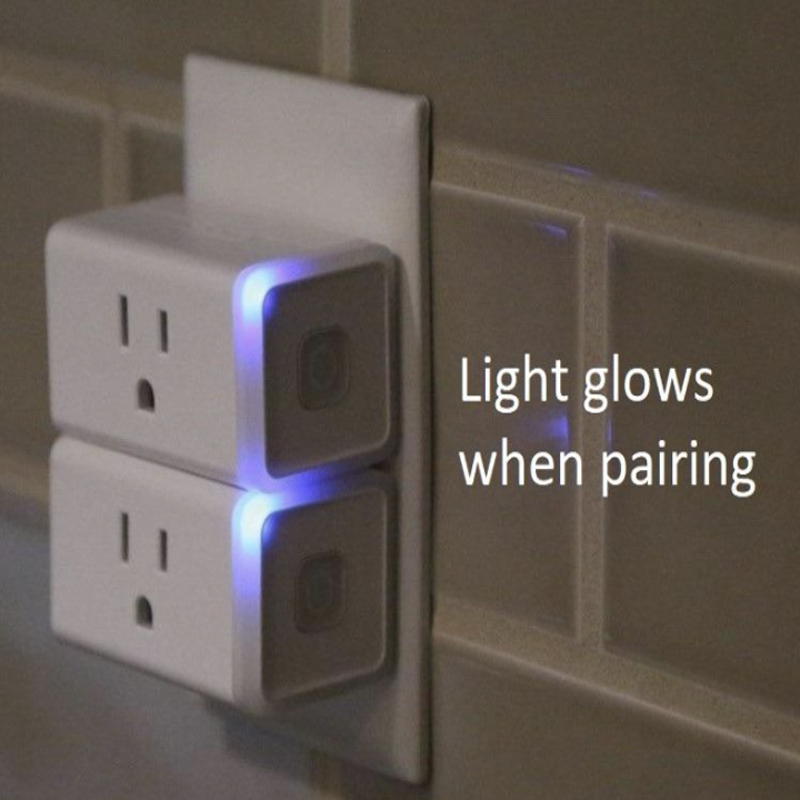 outlet with two plugs in it