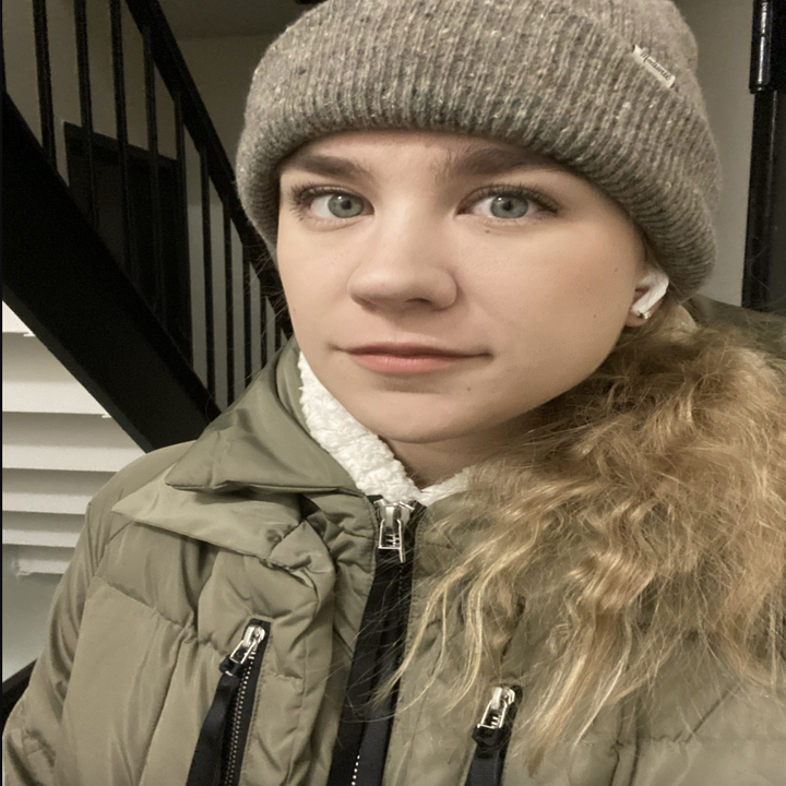 BuzzFeed editor in the coat