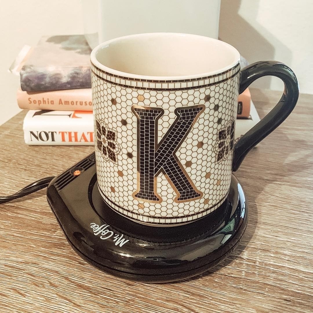 a cup on the mug warmer