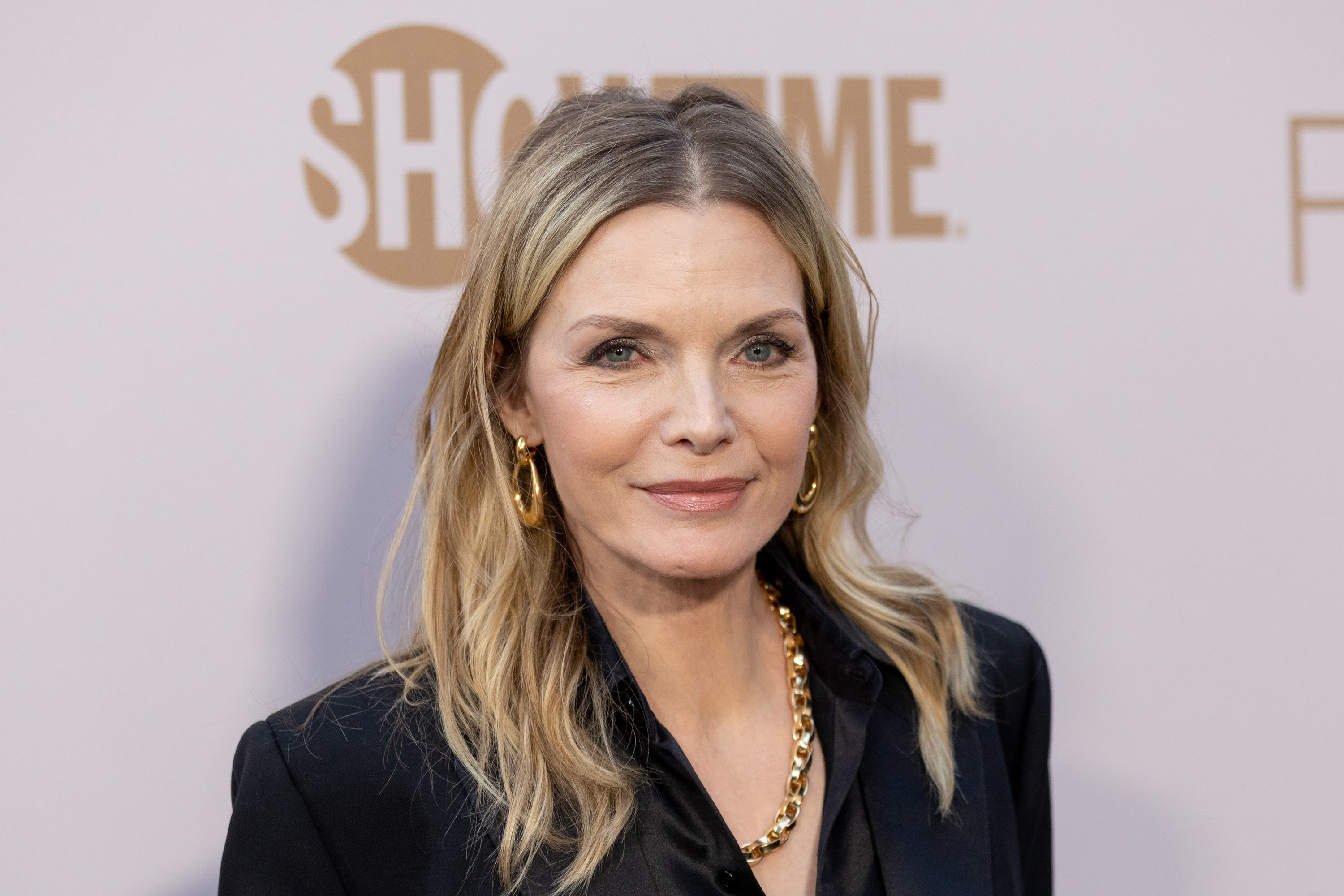 Michelle Pfeiffer arrives at Showtime&#x27;s FYC event and premiere for &#x27;The First Lady&#x27; at DGA Theater Complex