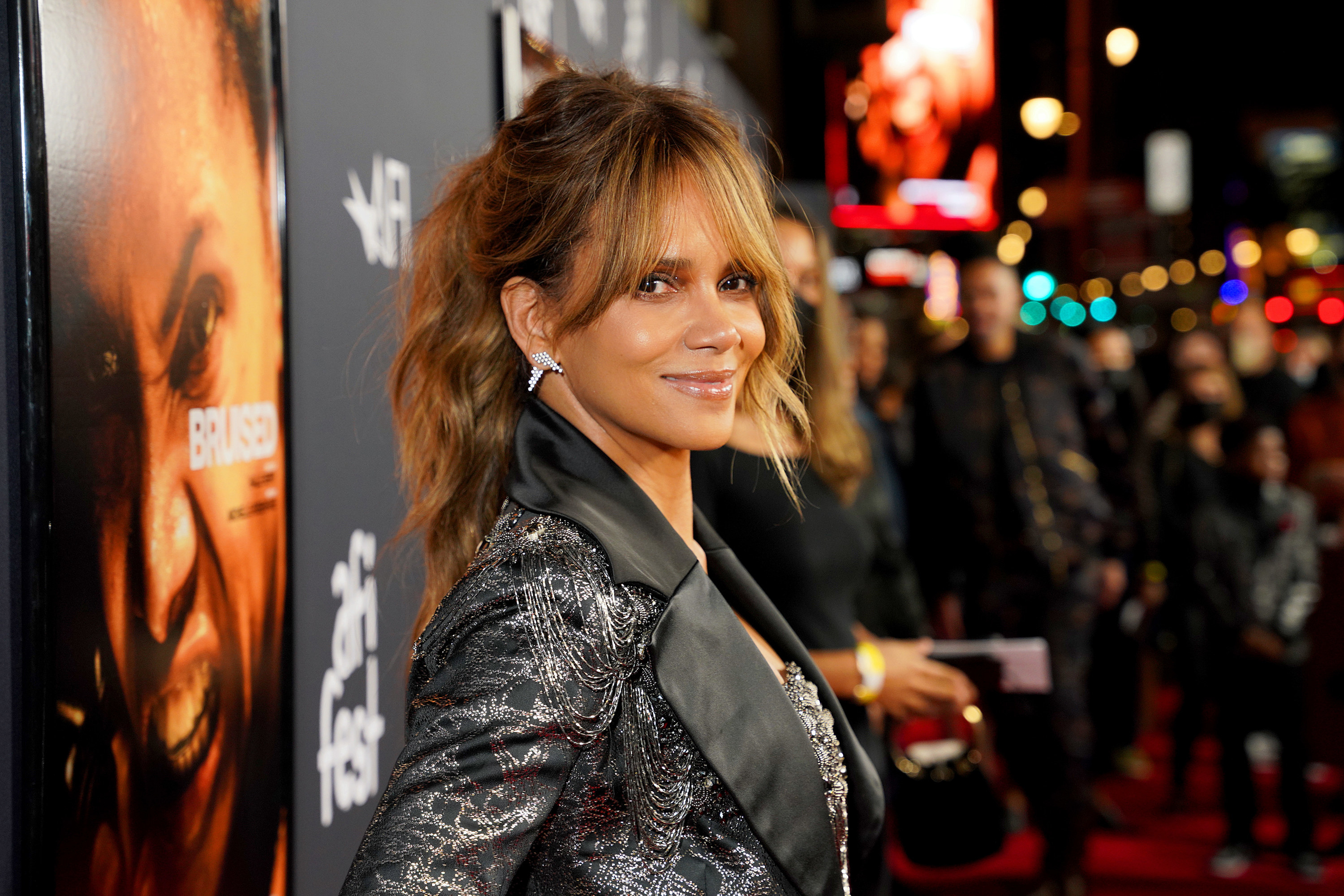 Halle Berry attends the 2021 AFI Fest Official Screening of Netflix&#x27;s &quot;Bruised&quot; at TCL Chinese Theatre