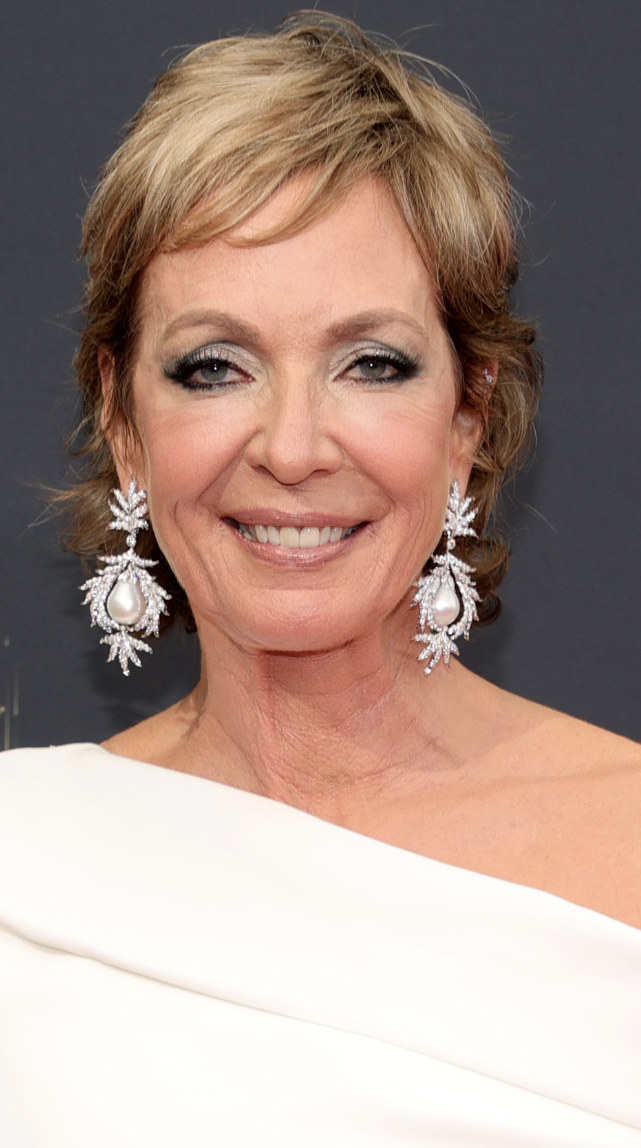 Janney at the 2021 Emmys