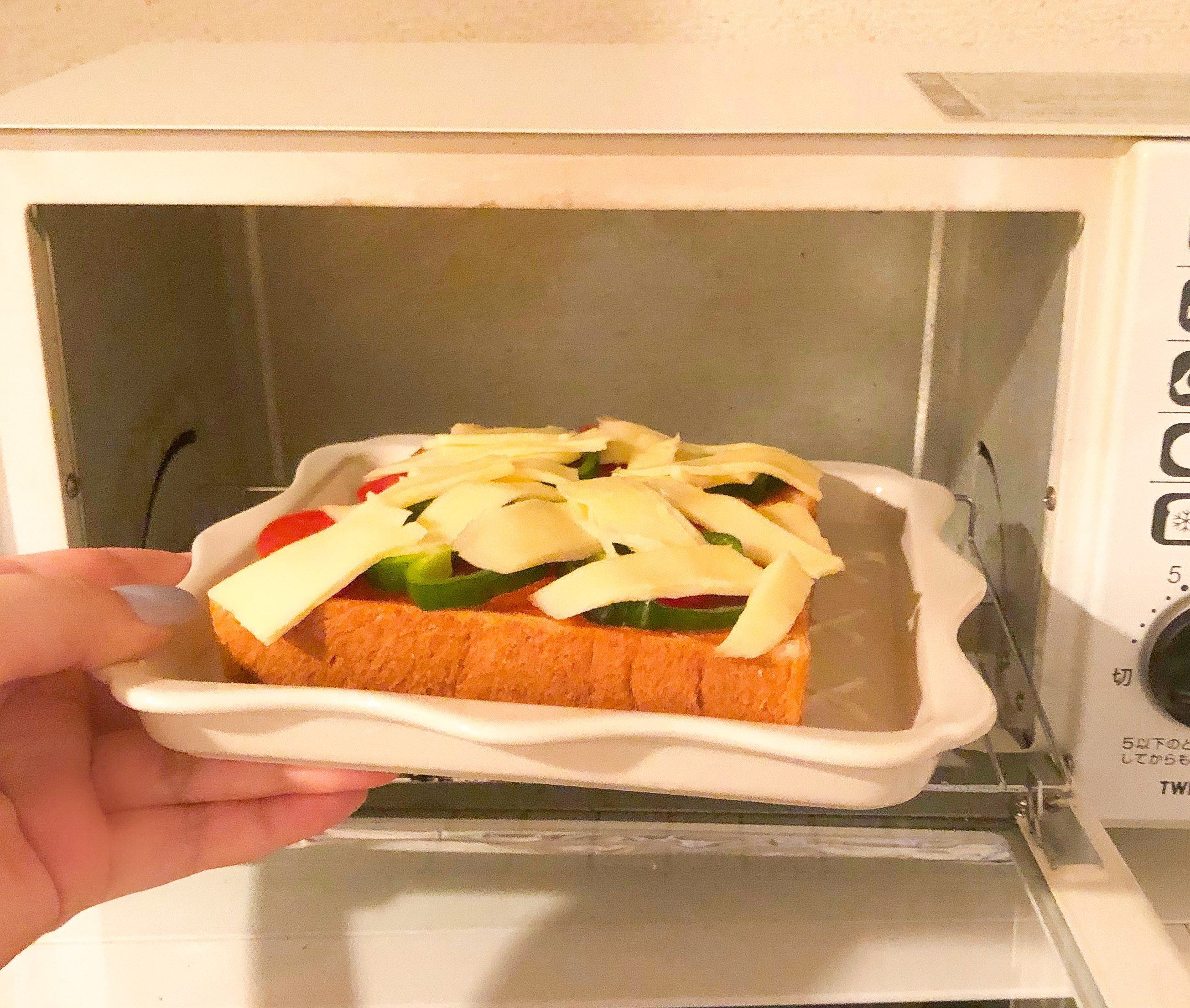 リアルに毎朝使ってる フランフランの フリルプレート 食卓が一気にオシャレになった