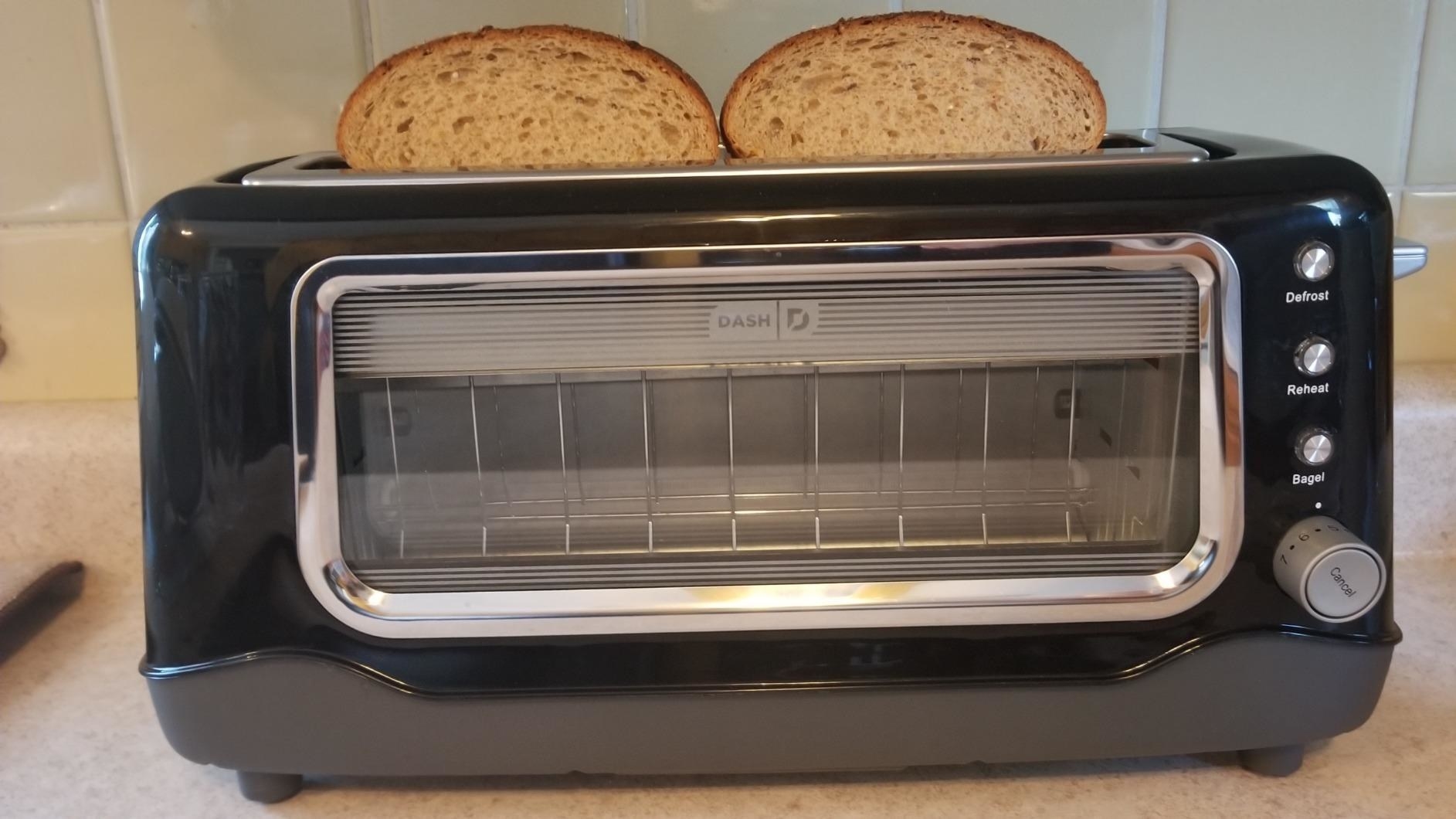 Reviewer image of toaster with two slices of bread in it