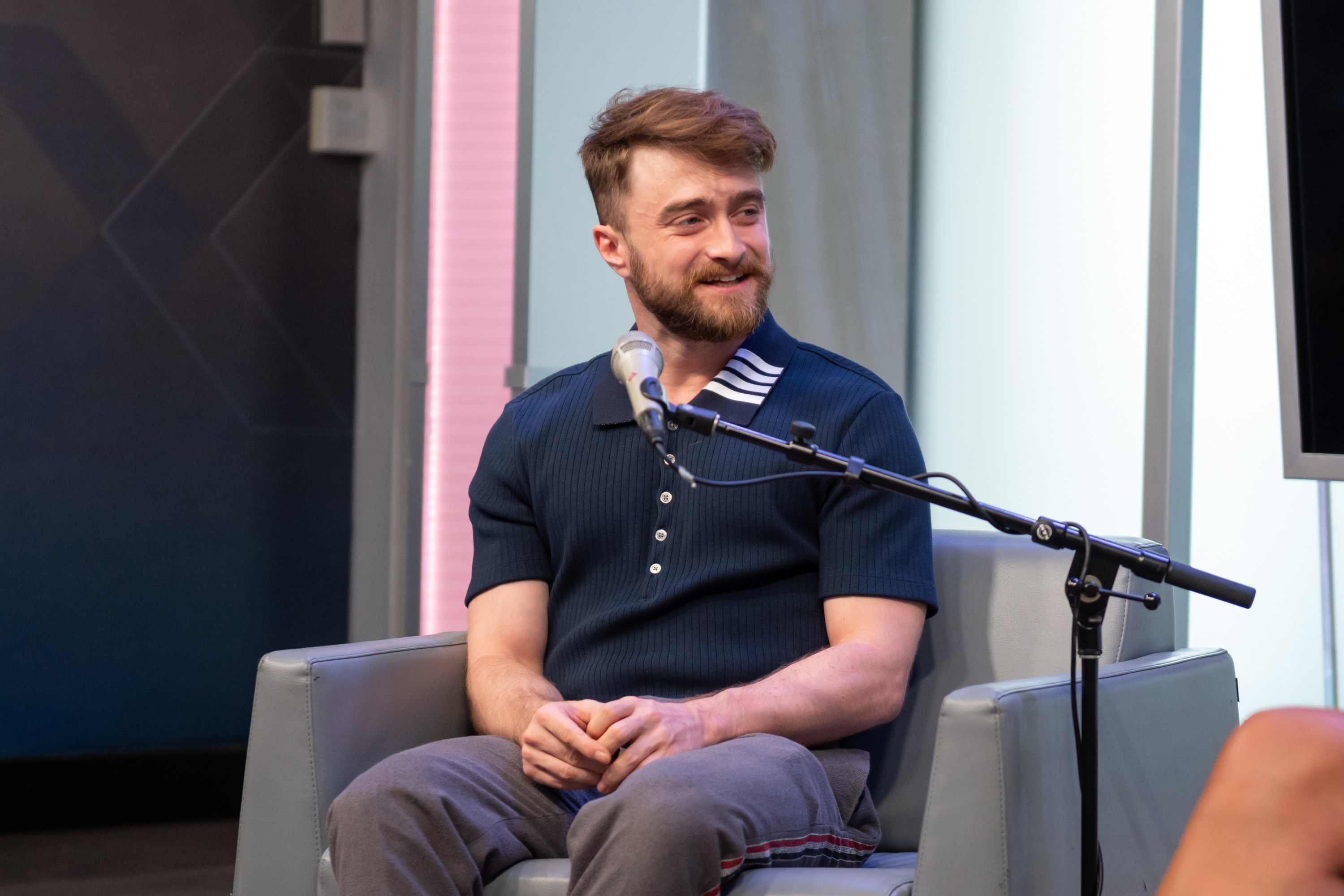 Daniel Radcliffe talks to host Hoda Kotb at SiriusXM&#x27;s studios