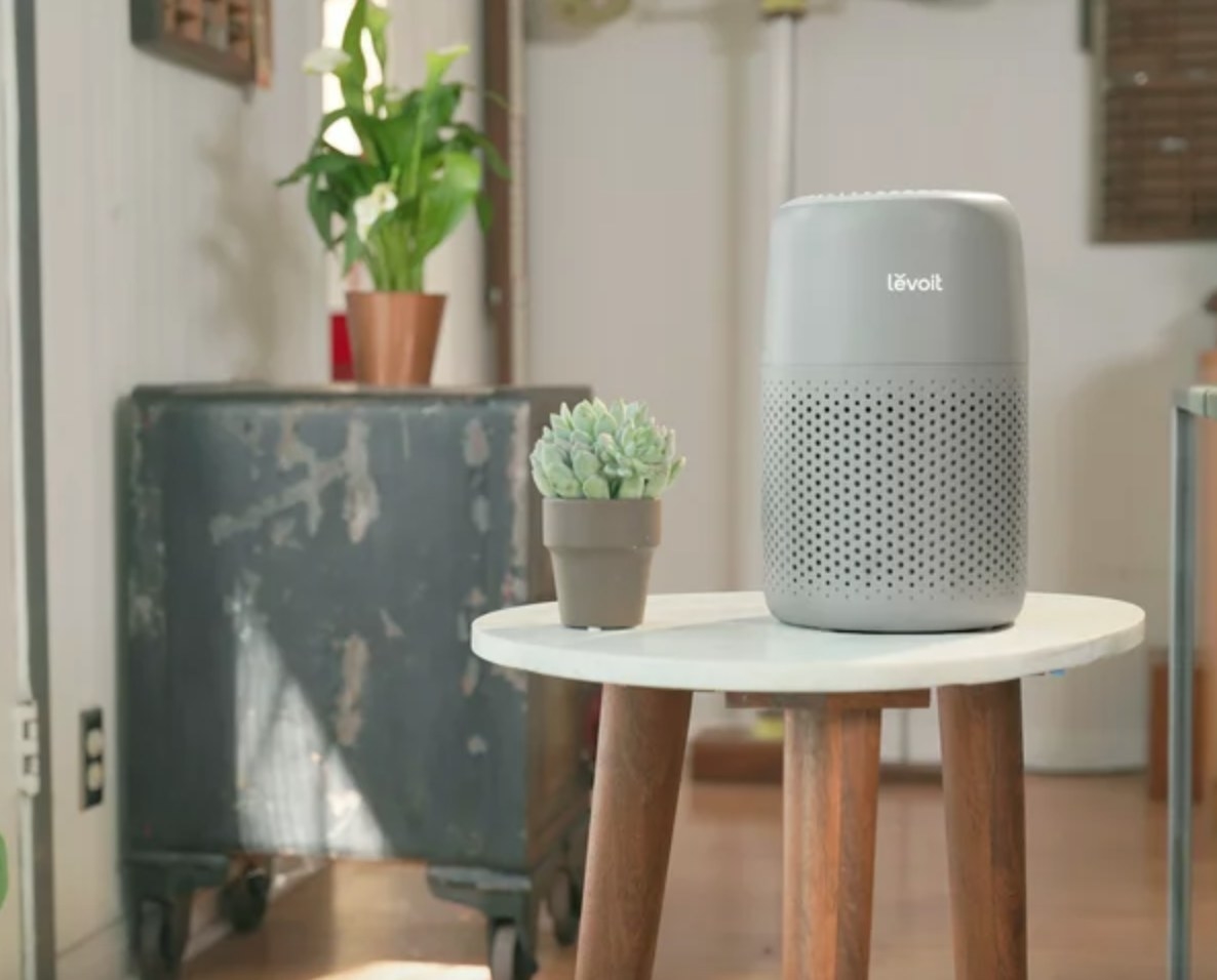 the tabletop air purifier
