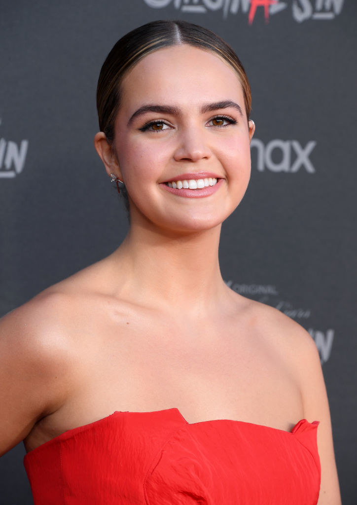 Bailee Madison smiling