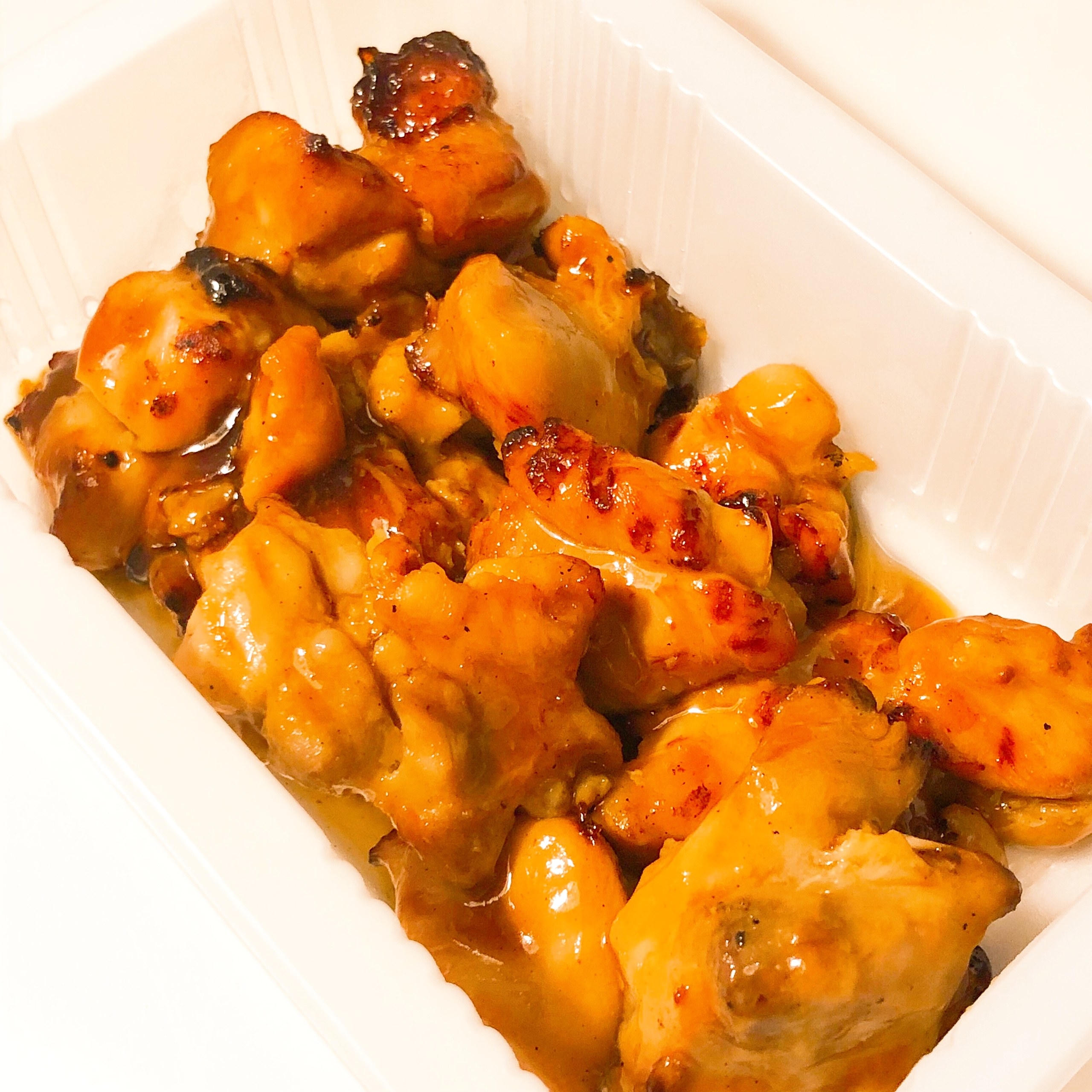 セブン-イレブンのおすすめの冷凍食品「炭火で焼いたやきとり」