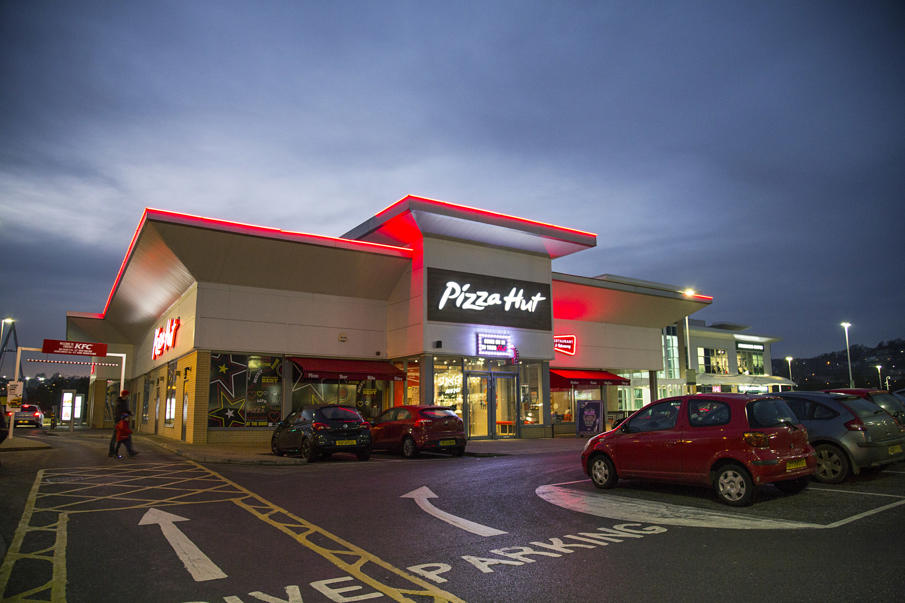 a pizza hut
