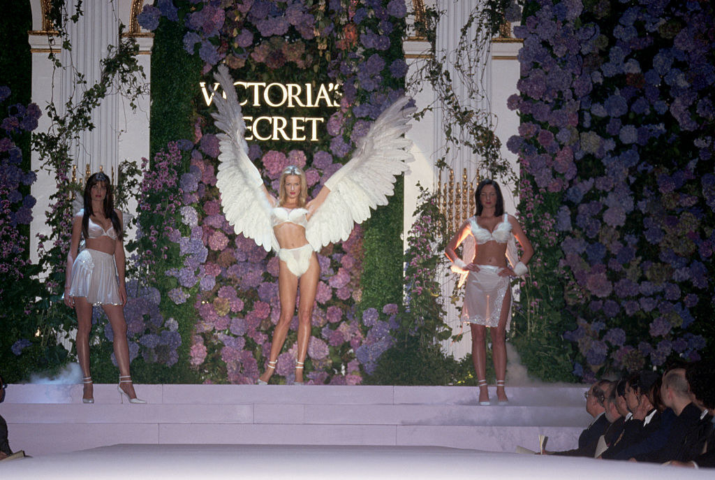 Victoria's Secret: Angels and Demons' review: Doc explores the brand's boom  years, its dark side and its Jeffrey Epstein connection - Chicago Sun-Times