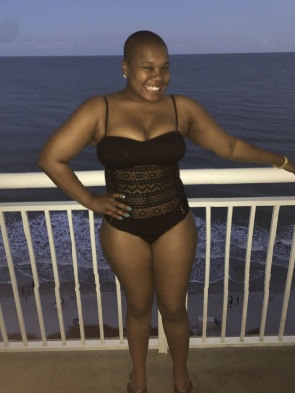 best swimsuit for petite curvy