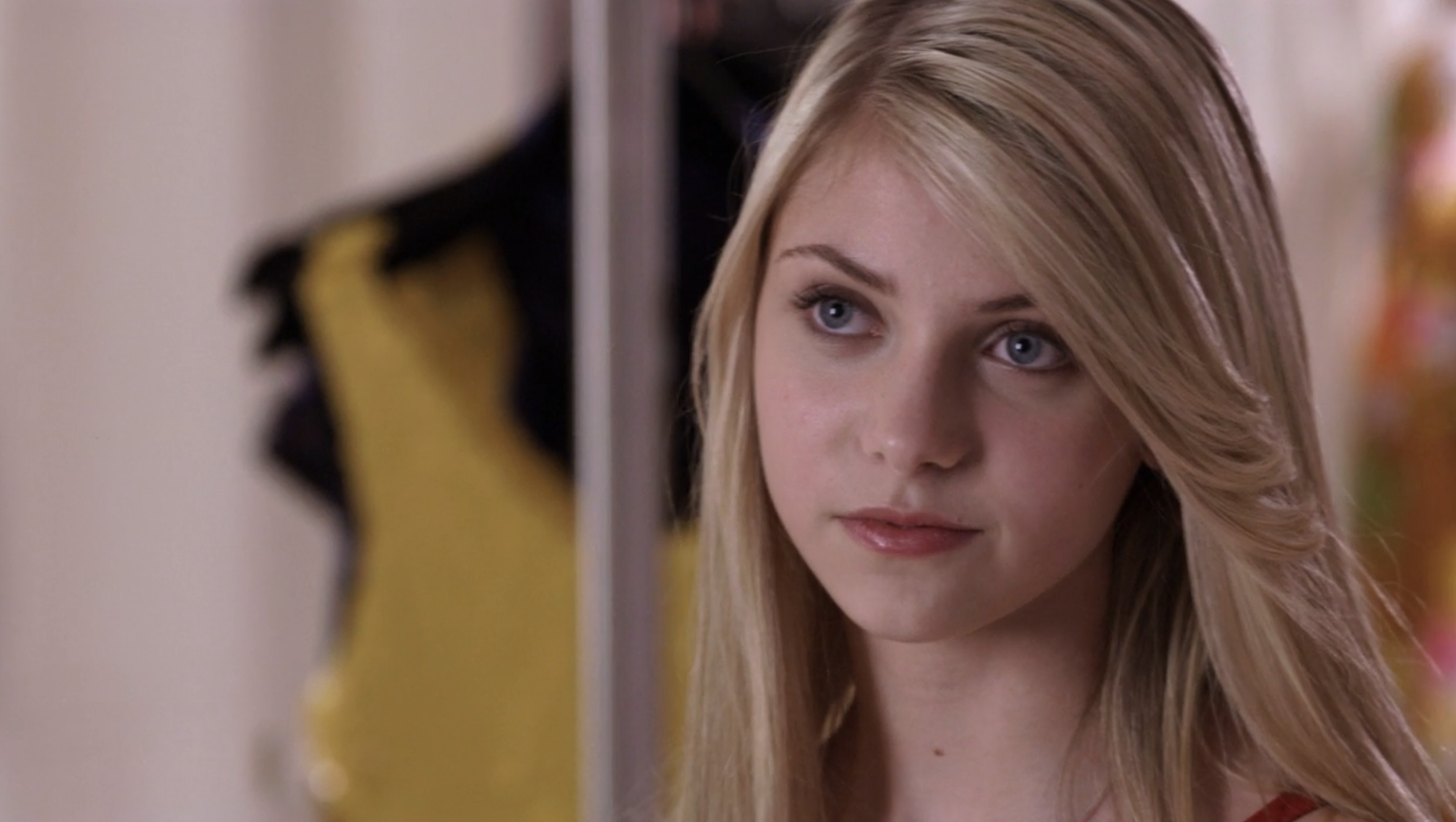 Taylor Momsen as Jenny