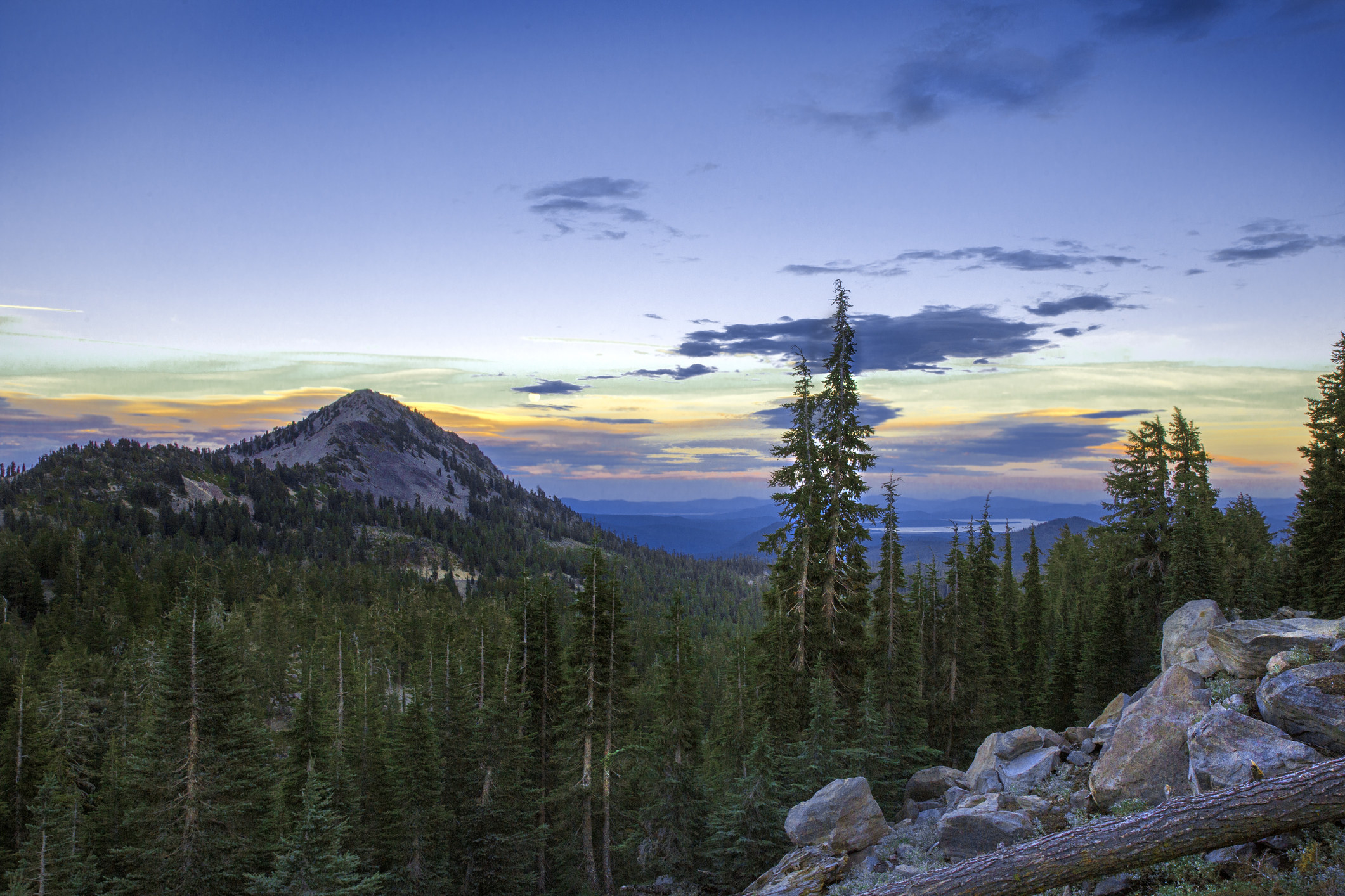 A scenic sunset view at Lassen Volcanic National Park