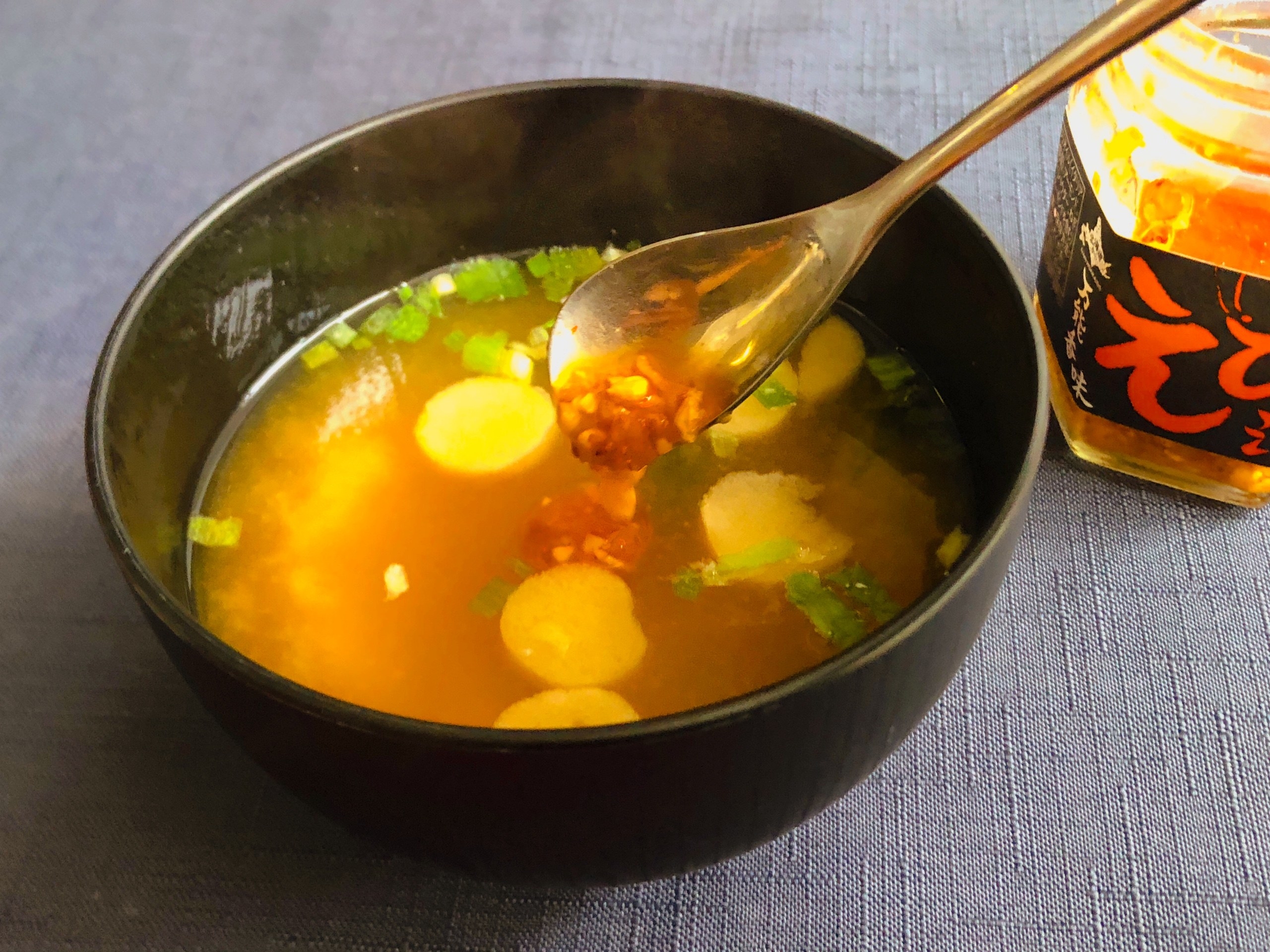 KALDI（カルディ）の万能調味料「北海道から 万能香味えび油」ご飯のお供やアレンジにオススメ