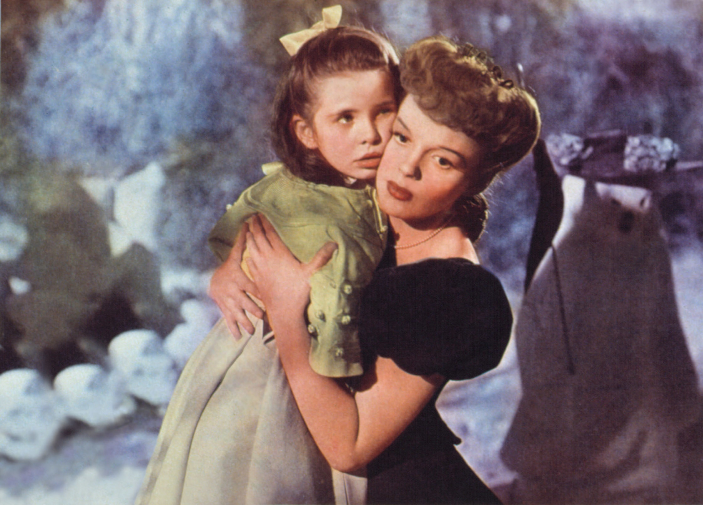 Judy Garland and Margaret O&#x27;Brien in &quot;Meet Me in St. Louis&quot;