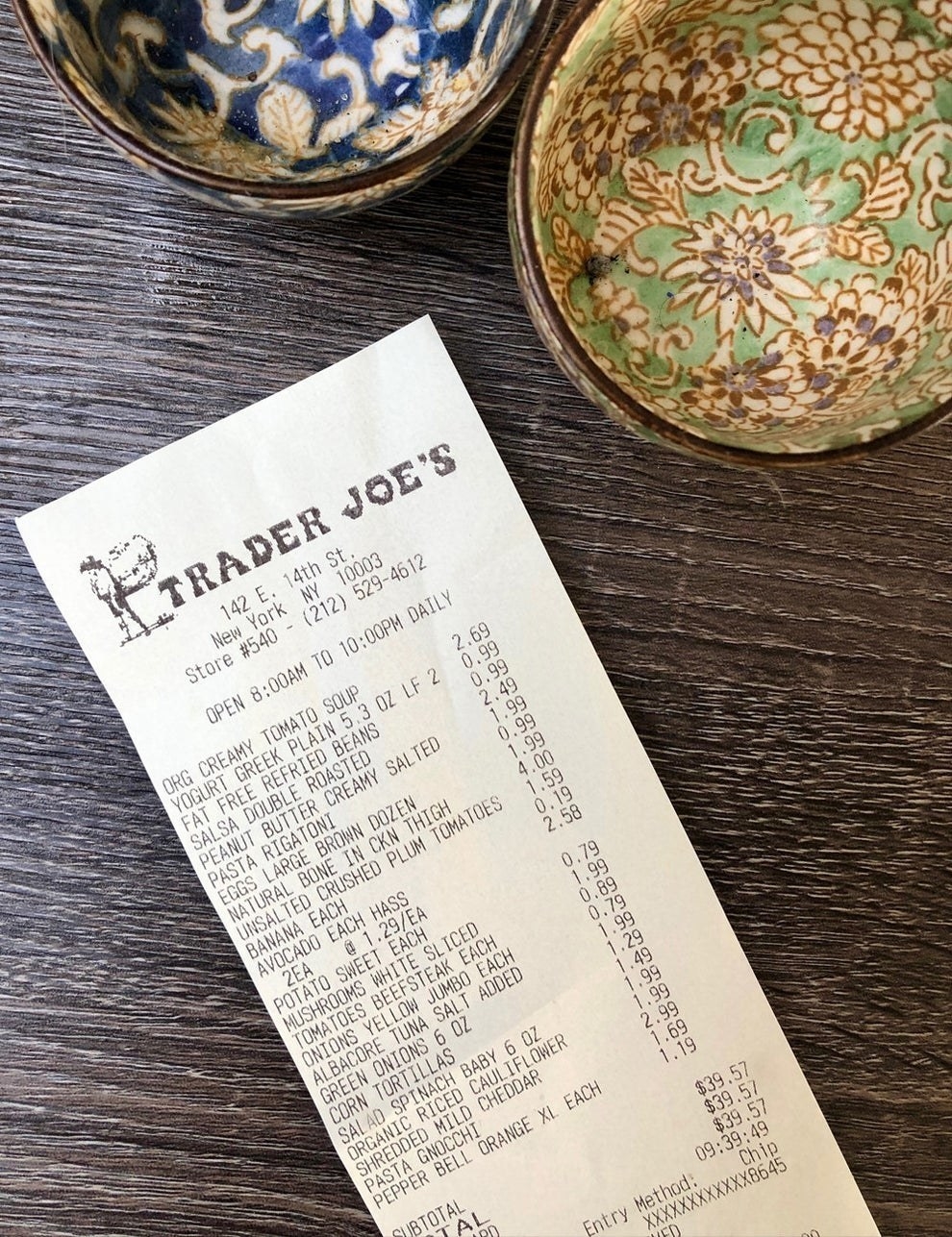 A Trader Joe&#x27;s sales receipt.