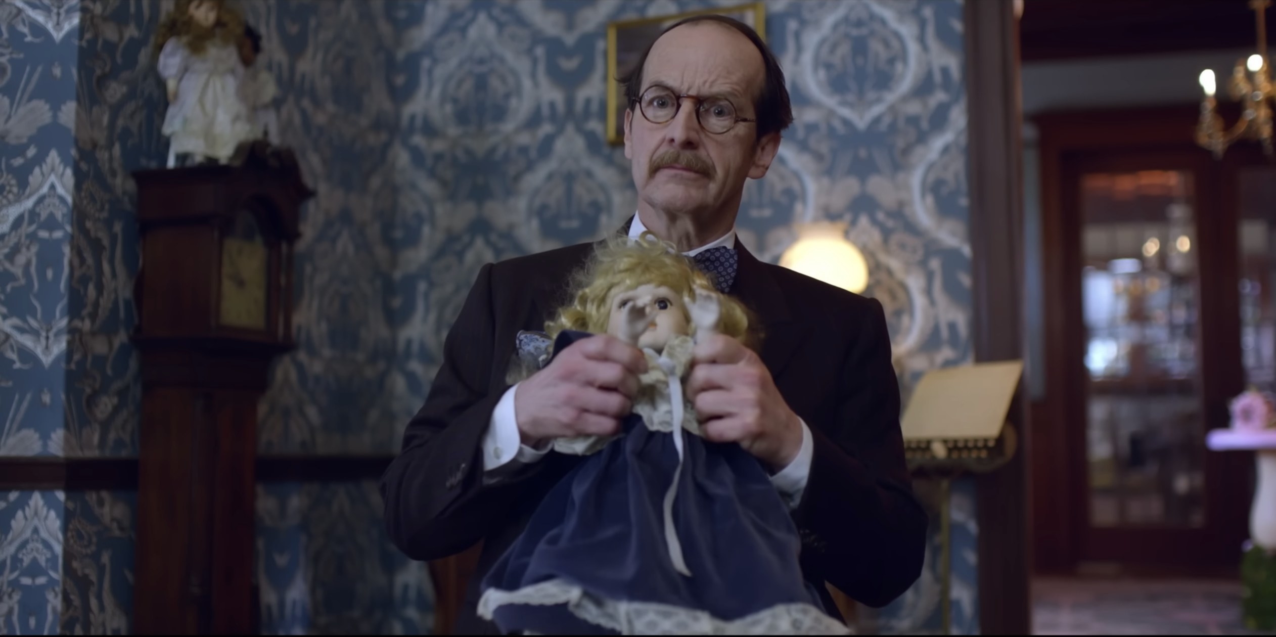 Denis O&#x27;Hare in American Horror Stories
